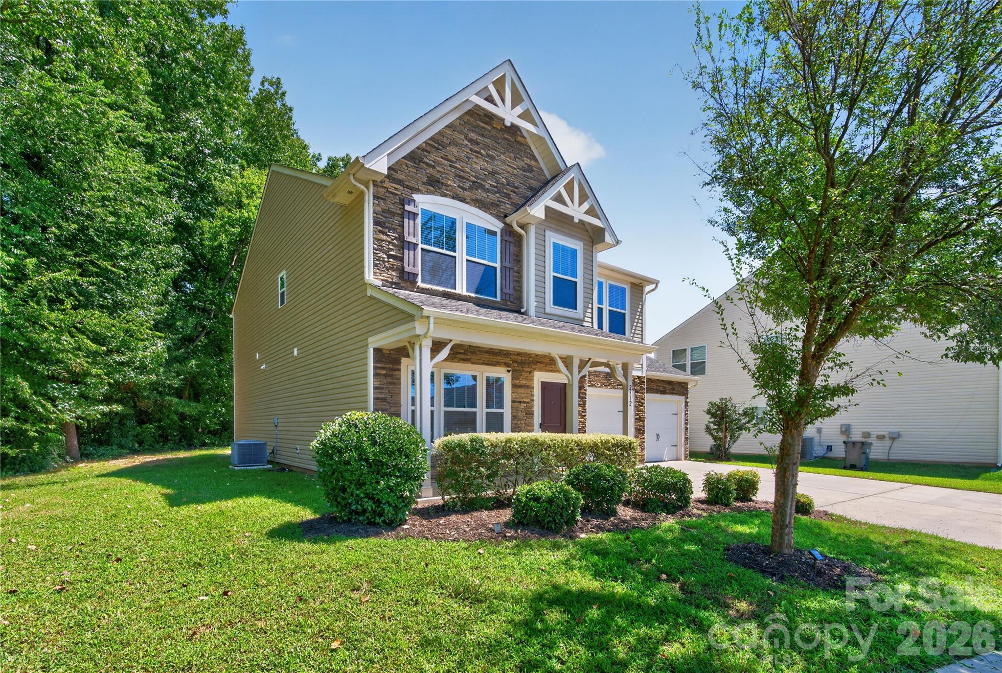 2512 Viburnum Court