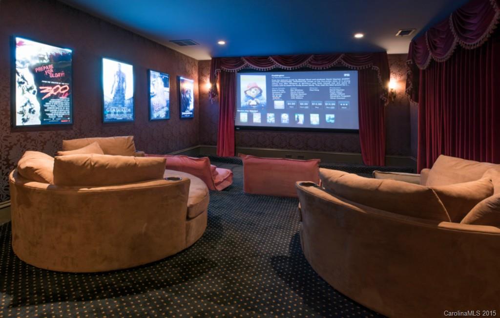 Tuckaway Park - Residential