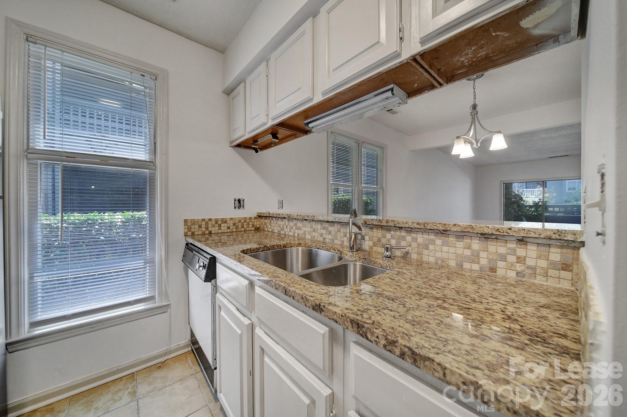 Queens Station - Residential Lease