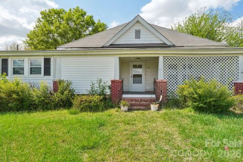 Photo of 210 Griffith Road, Monroe, NC 28112 (MLS # 4369887)