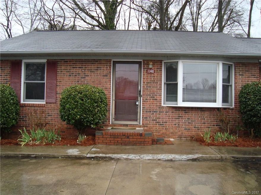 Well-maintained, one story condo. Large Kitchen with refrigerator included, good cabinet & counter space. Washer/dryer included. Rear patio. Playground across street. Convenient to I-77.** NO PETS!!! **