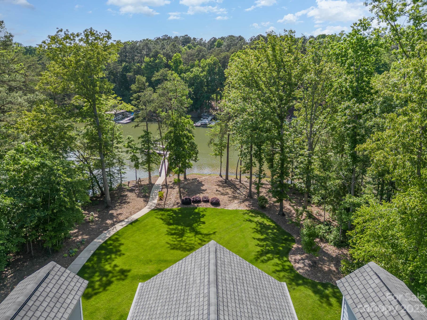 Amandine - Residential