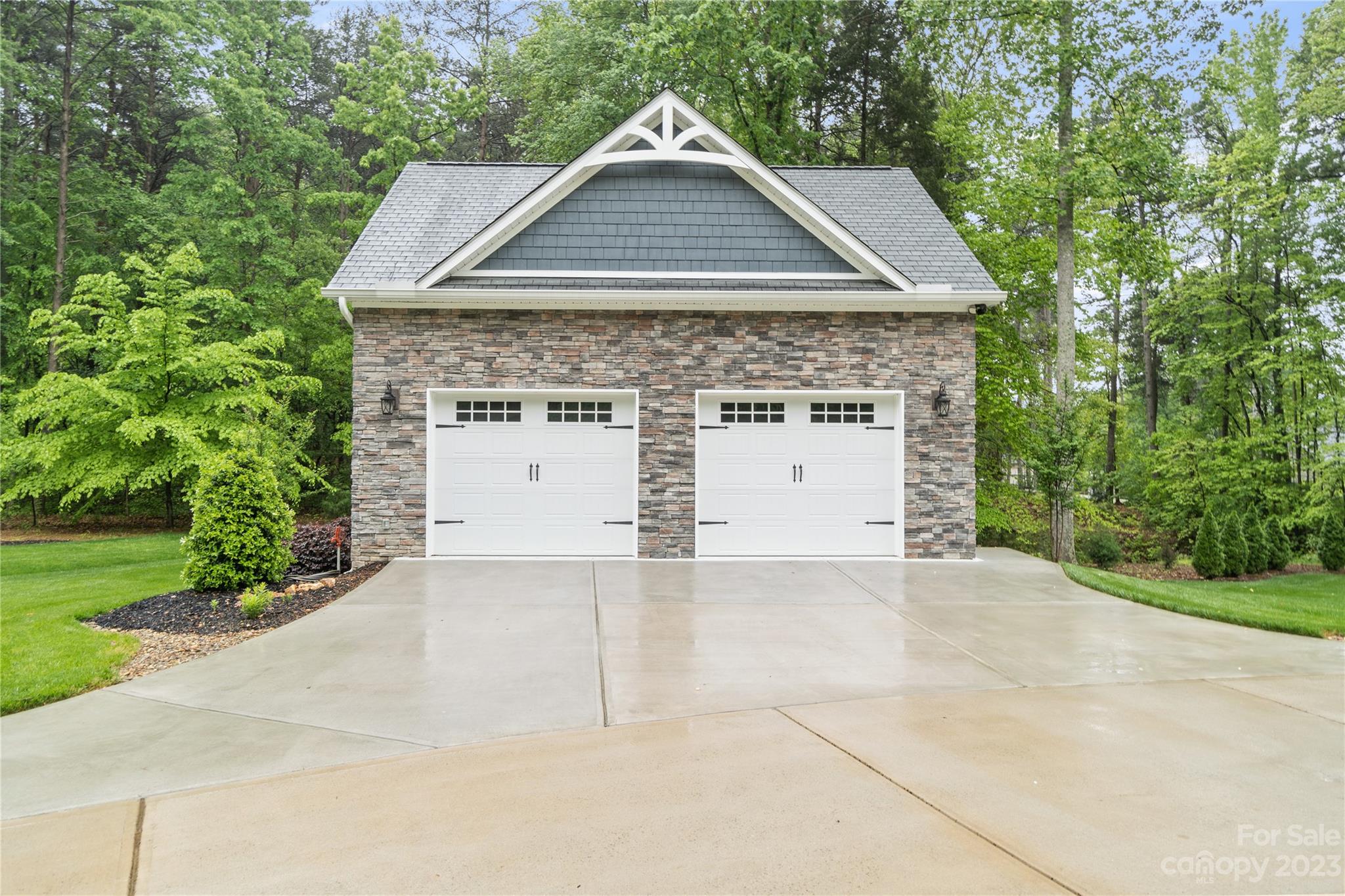 Amandine - Residential