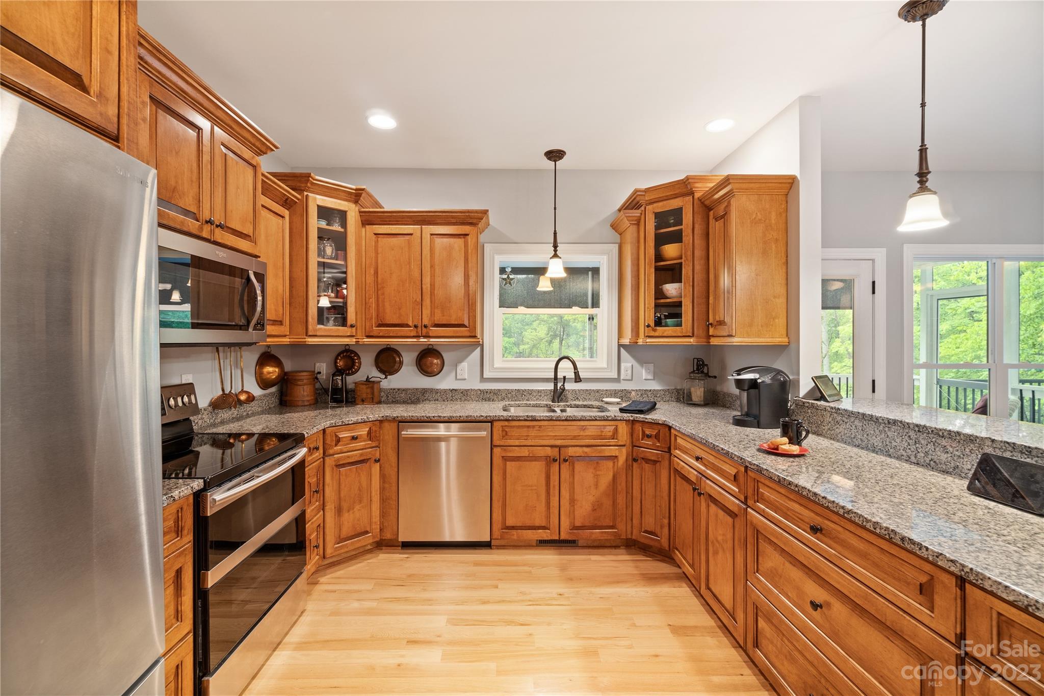 Amandine - Residential