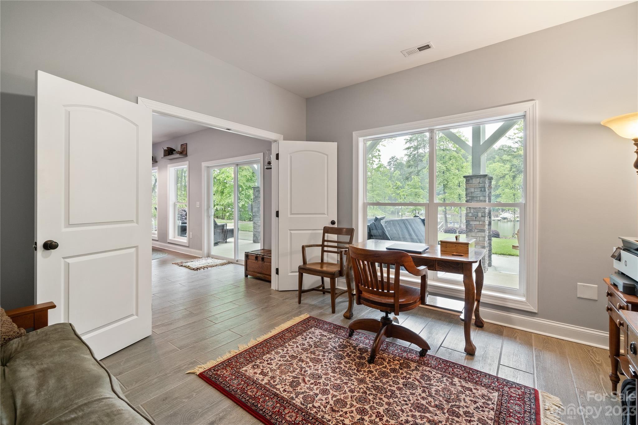 Amandine - Residential