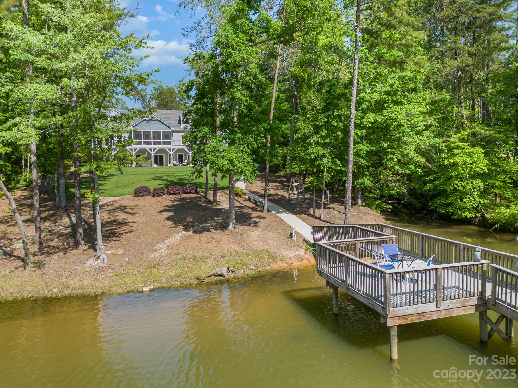 Amandine - Residential