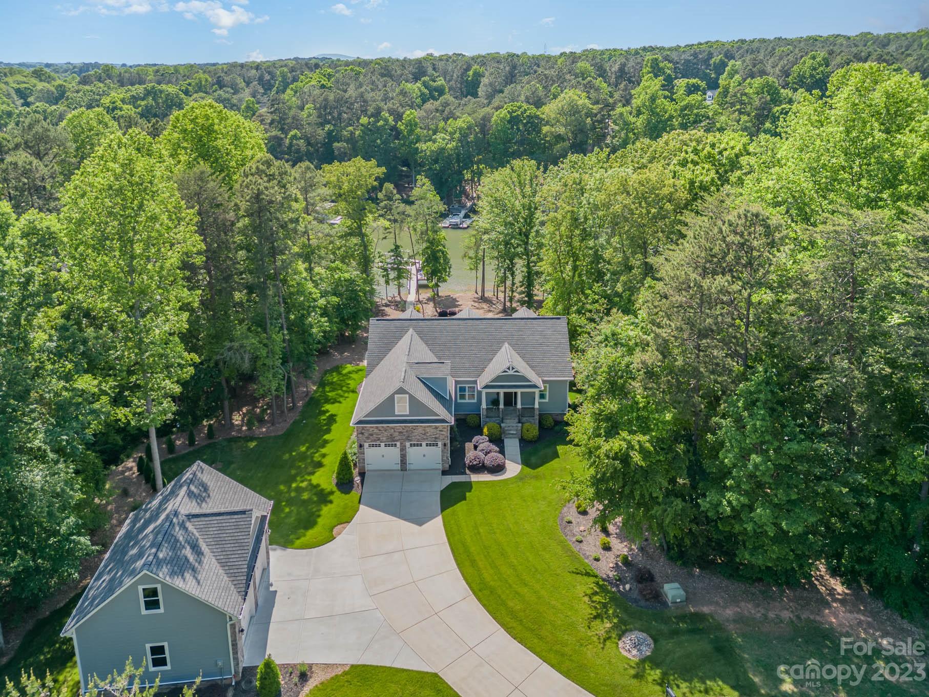 Amandine - Residential