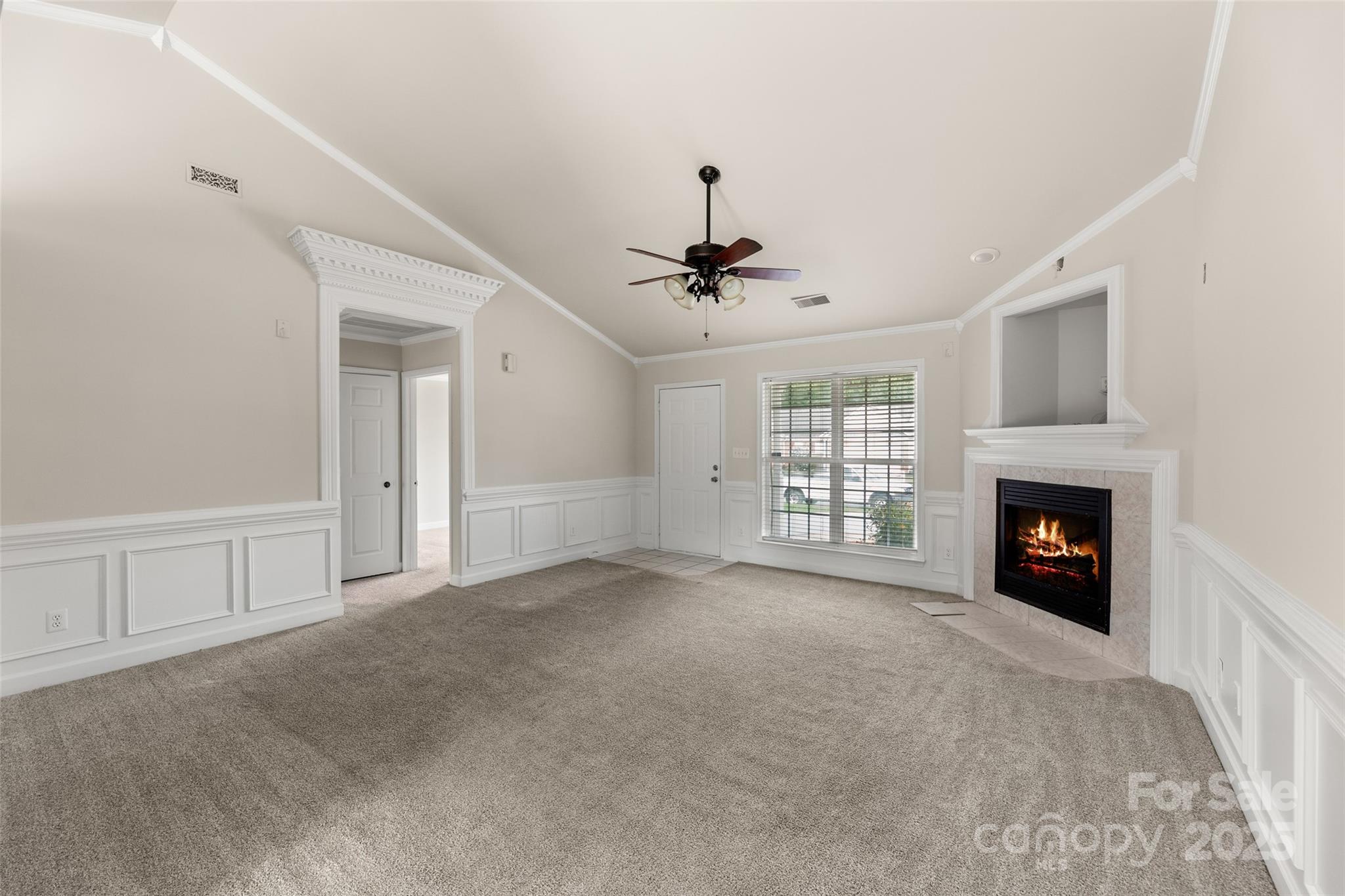 1433 Winthrop Lane