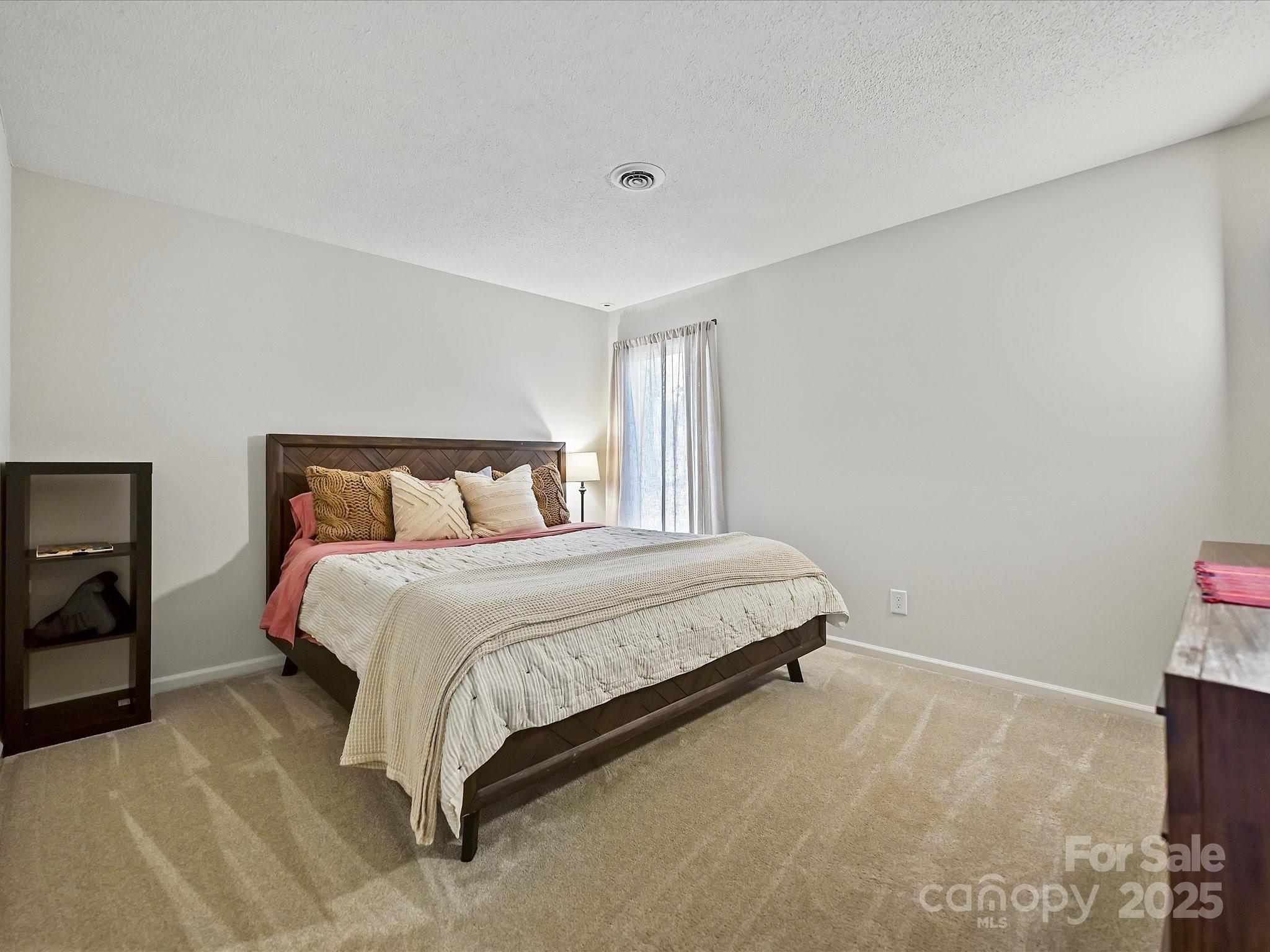 Tega Cay - Residential