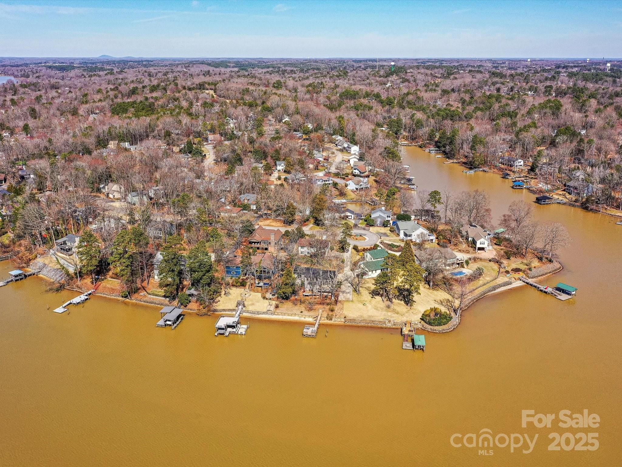 Tega Cay - Residential