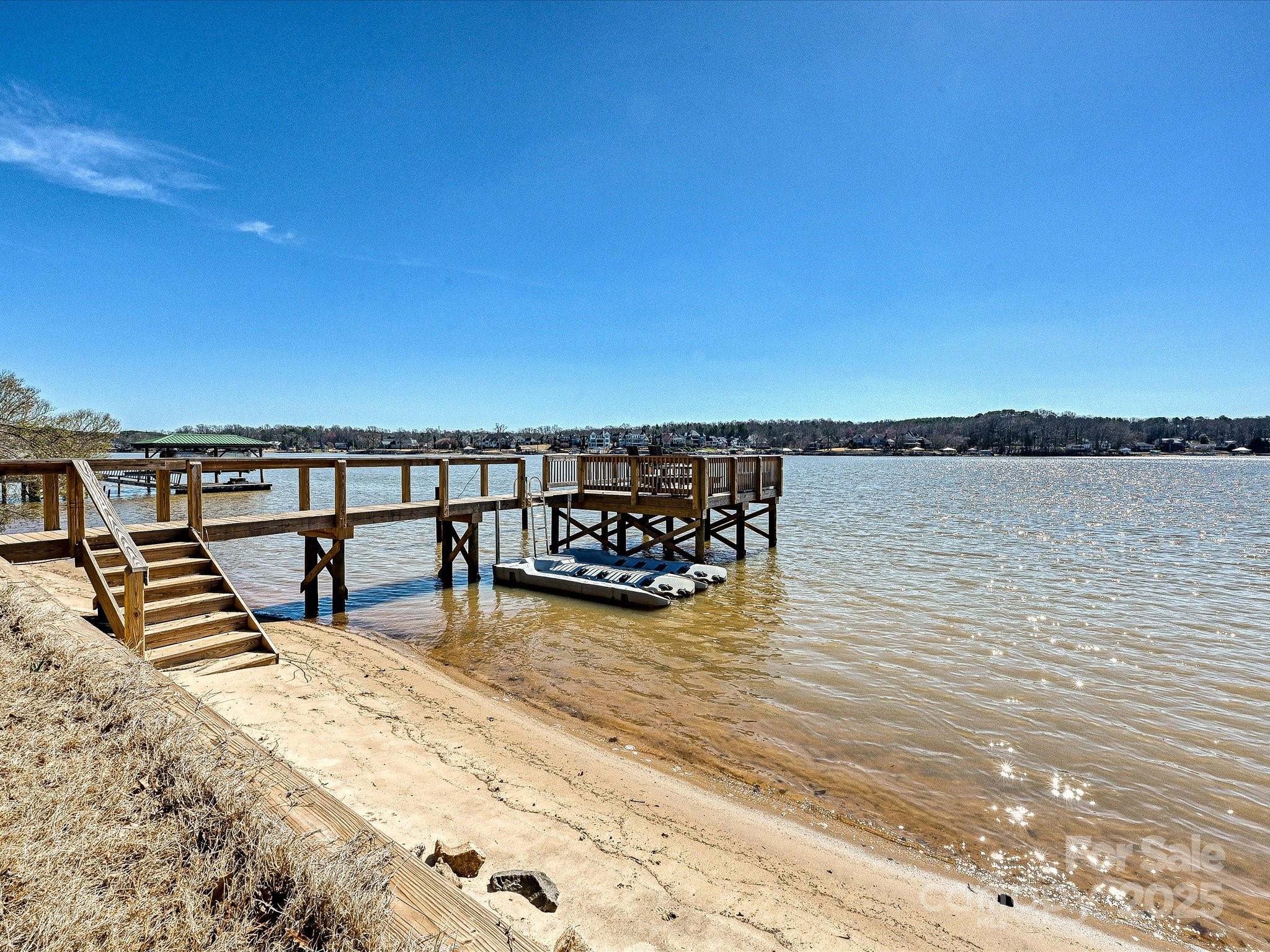 Tega Cay - Residential