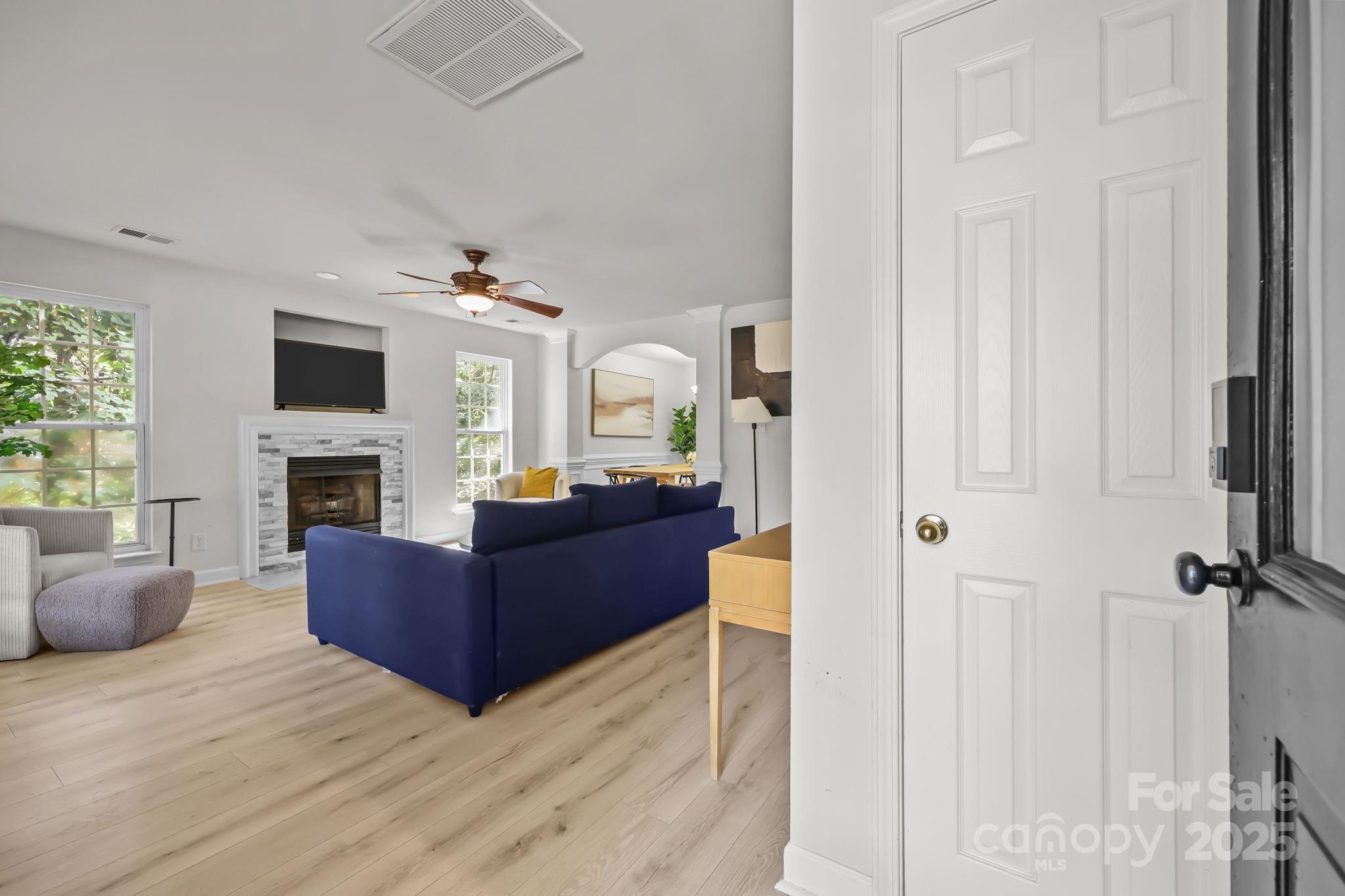 N.B. Robinson - Residential