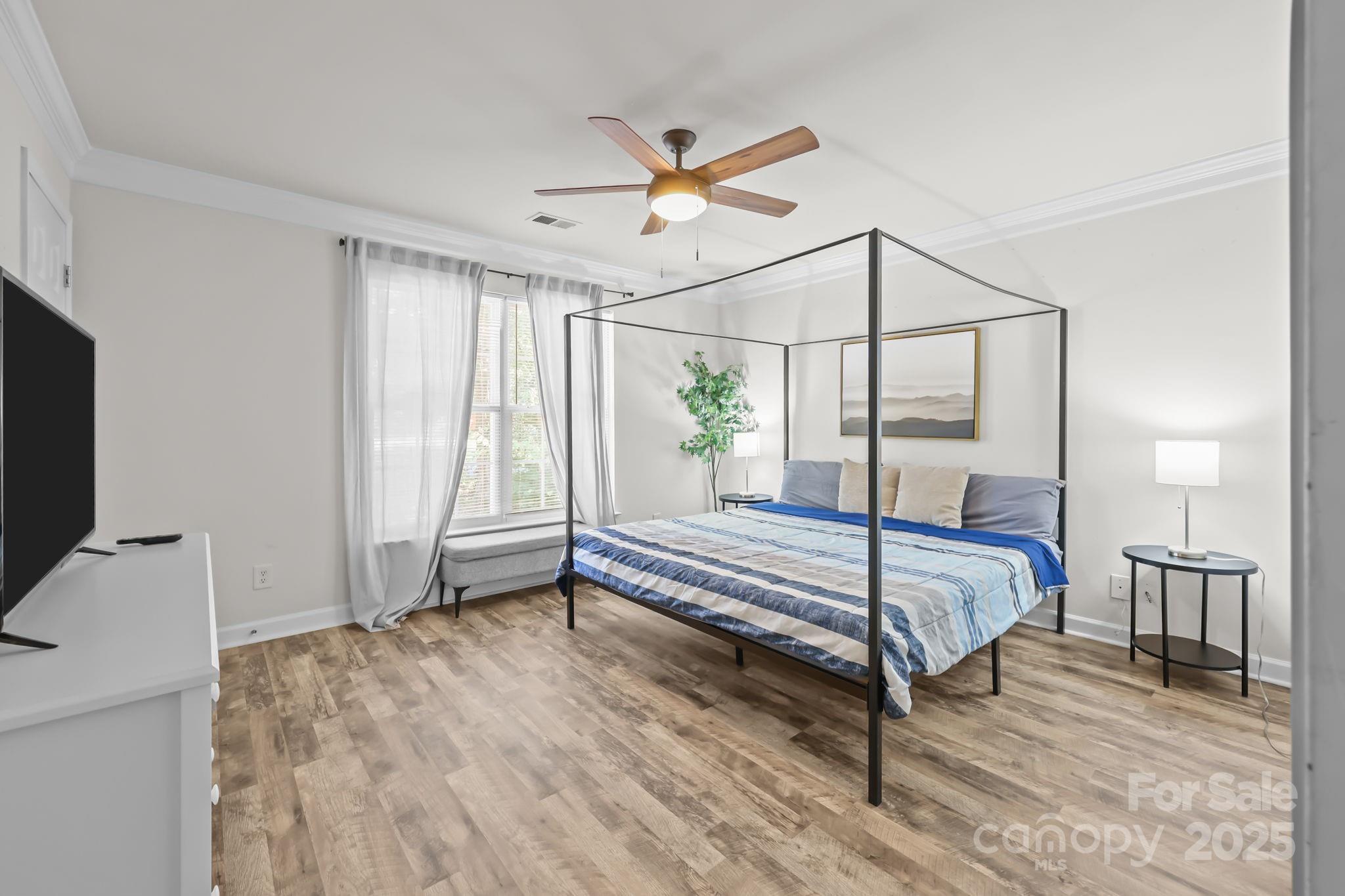 N.B. Robinson - Residential