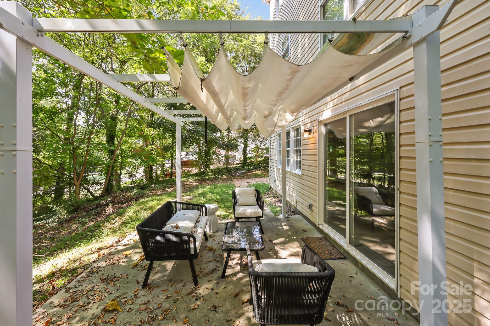 N.B. Robinson - Residential