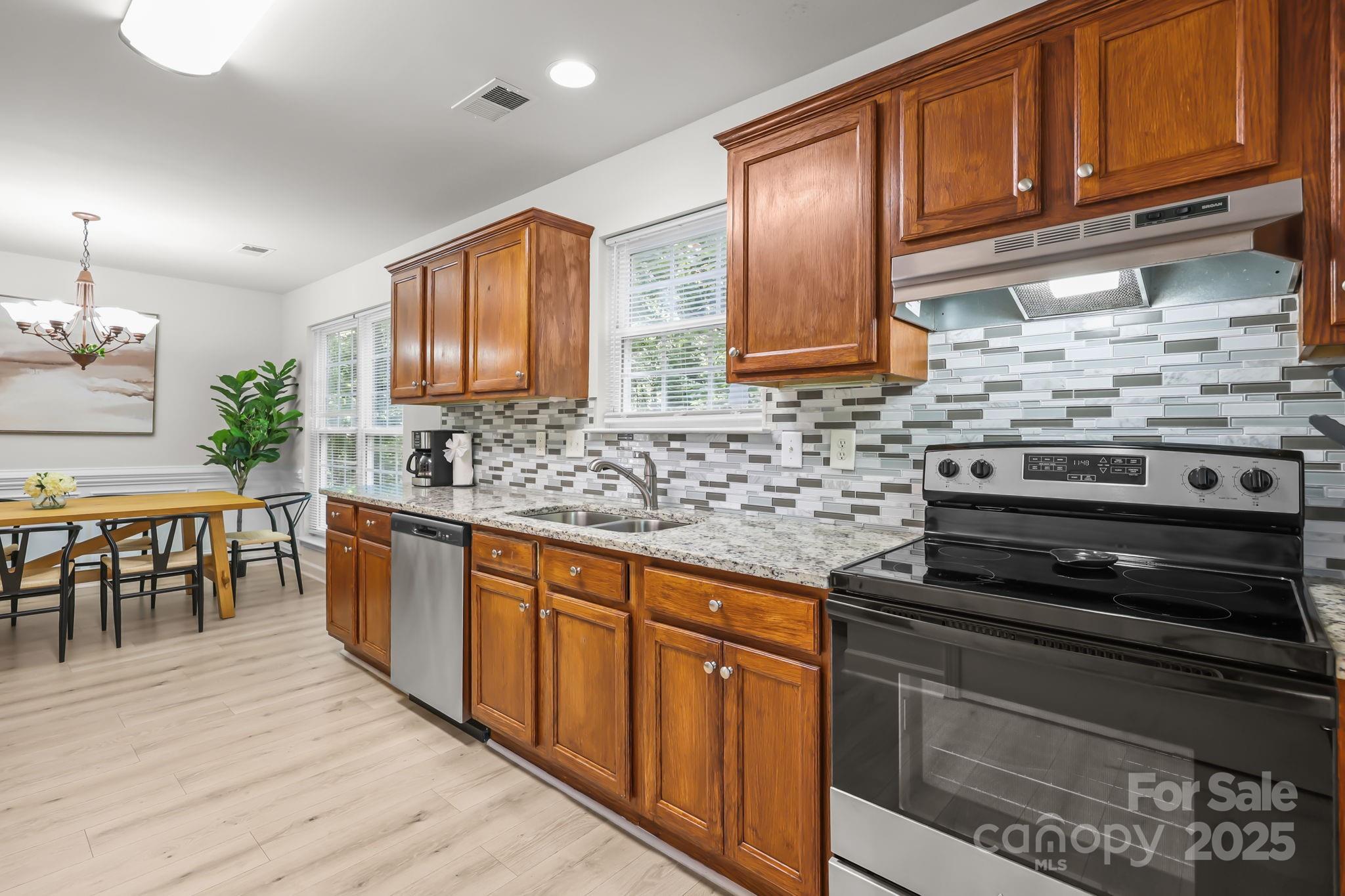 N.B. Robinson - Residential