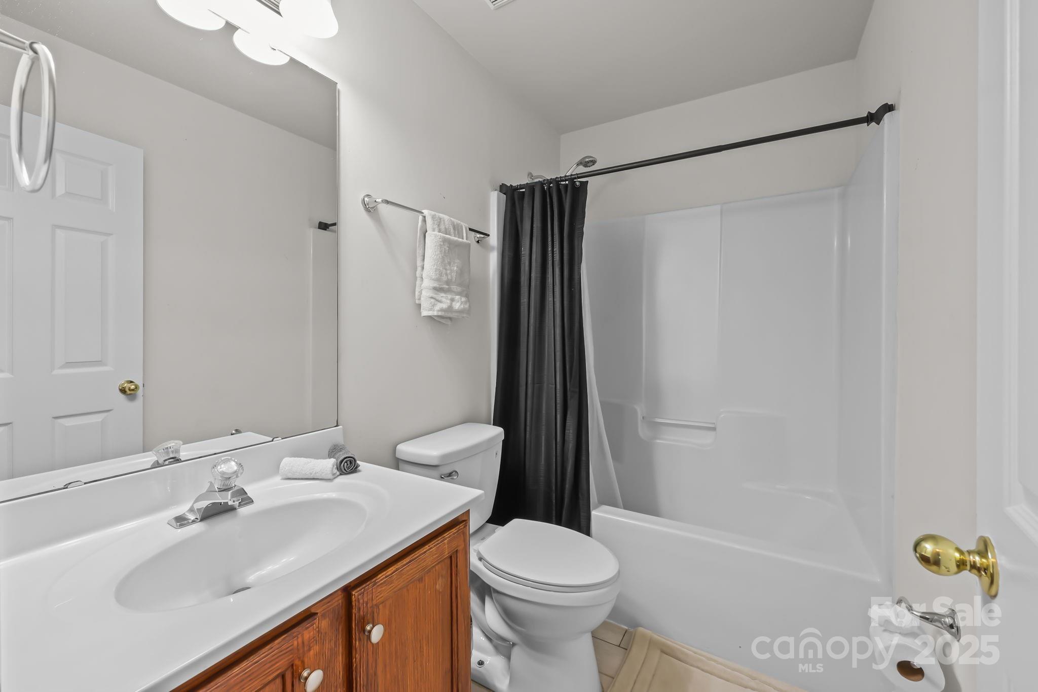 N.B. Robinson - Residential