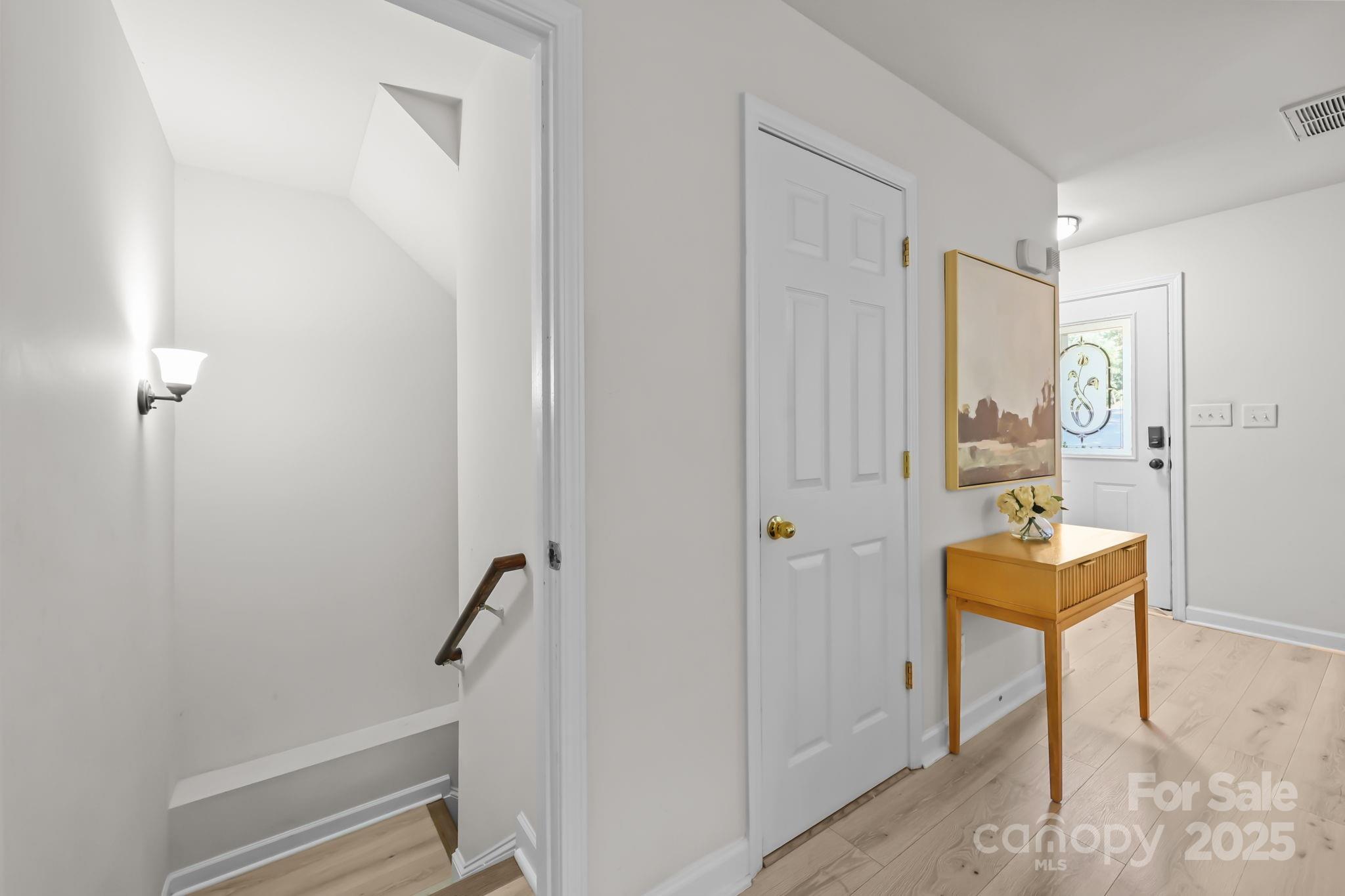 N.B. Robinson - Residential