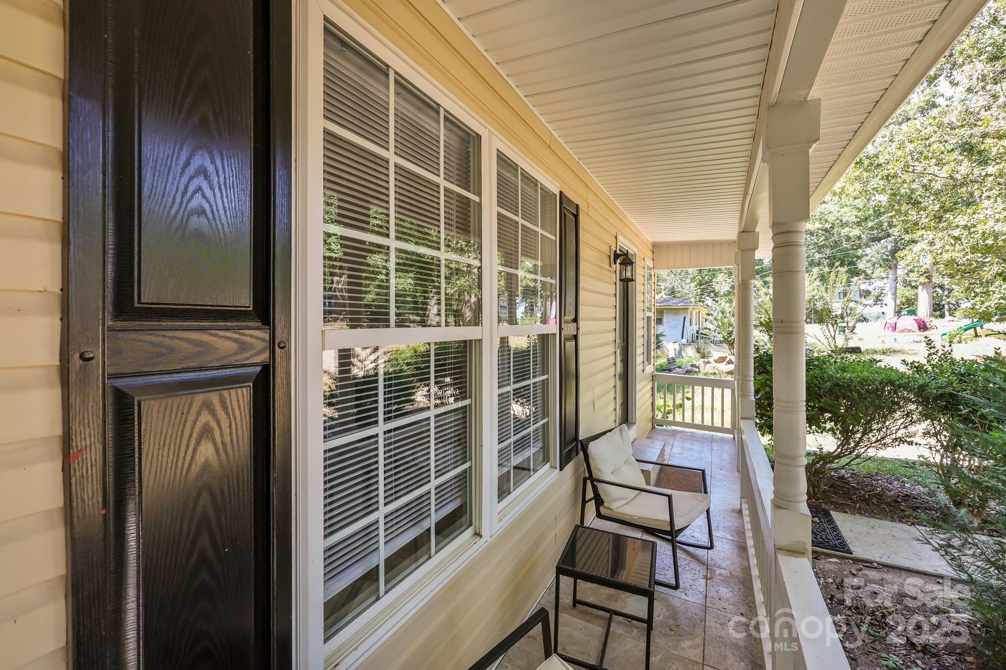 N.B. Robinson - Residential