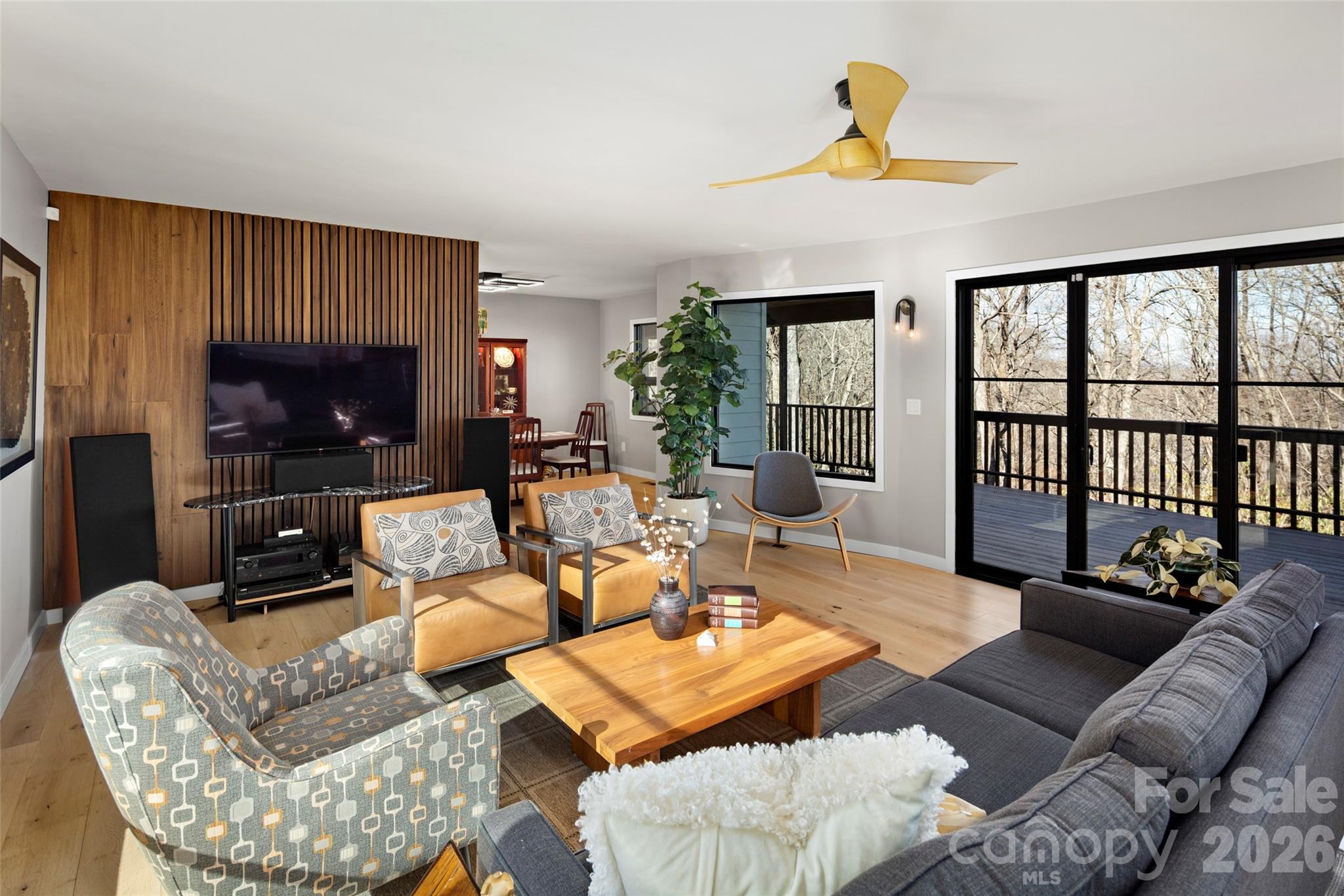 1202 Davis Mountain Road