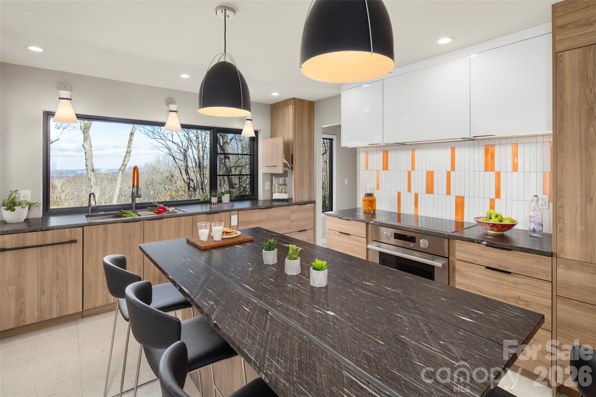 Davis Mountain Views - Residential