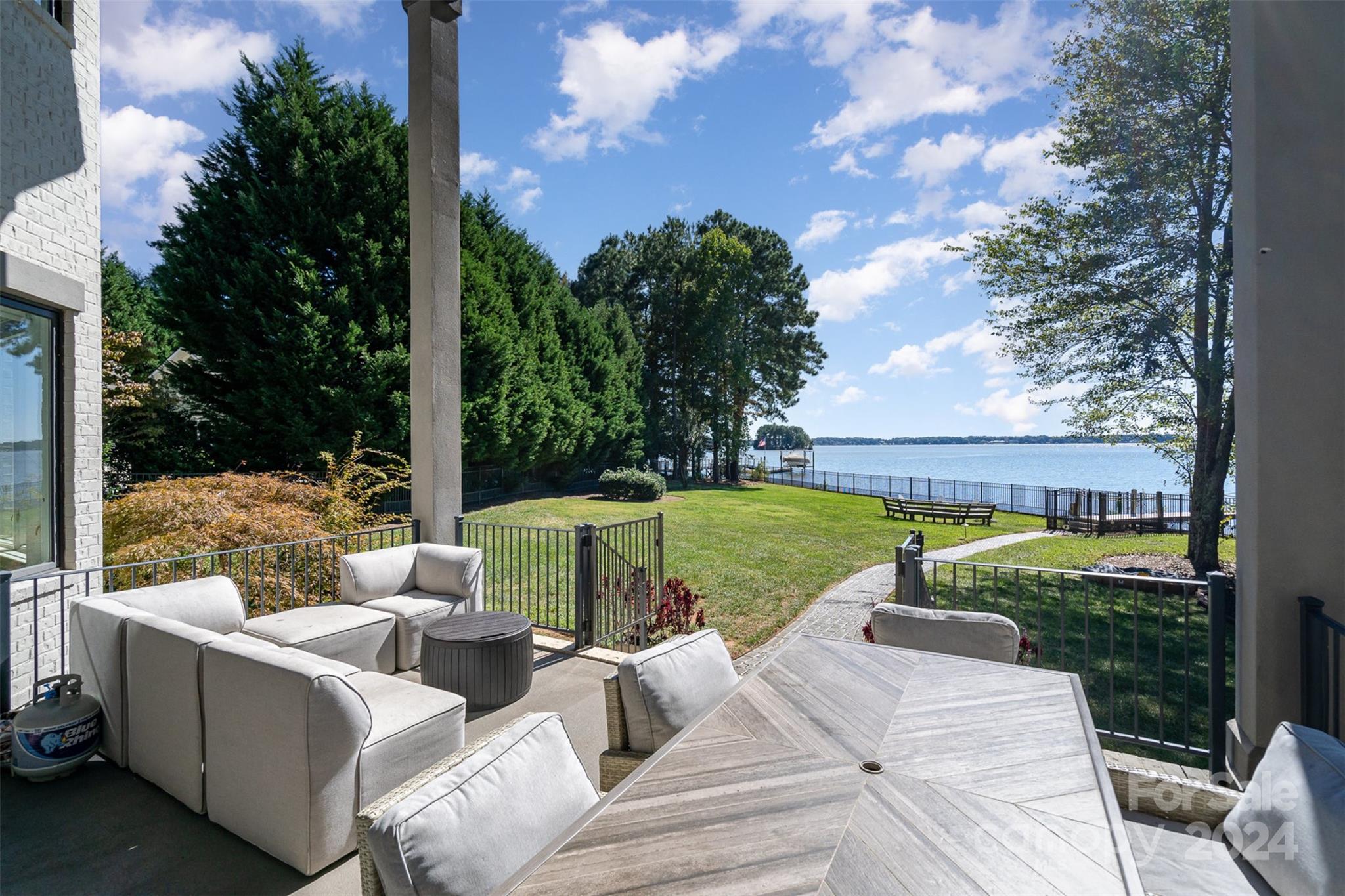 Southpointe - Residential