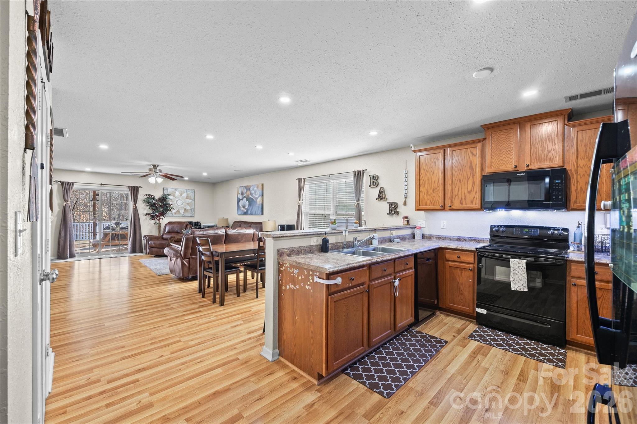 Reid Pointe - Residential