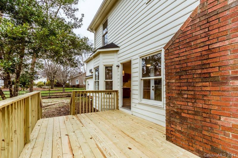 Feather Trace - Residential