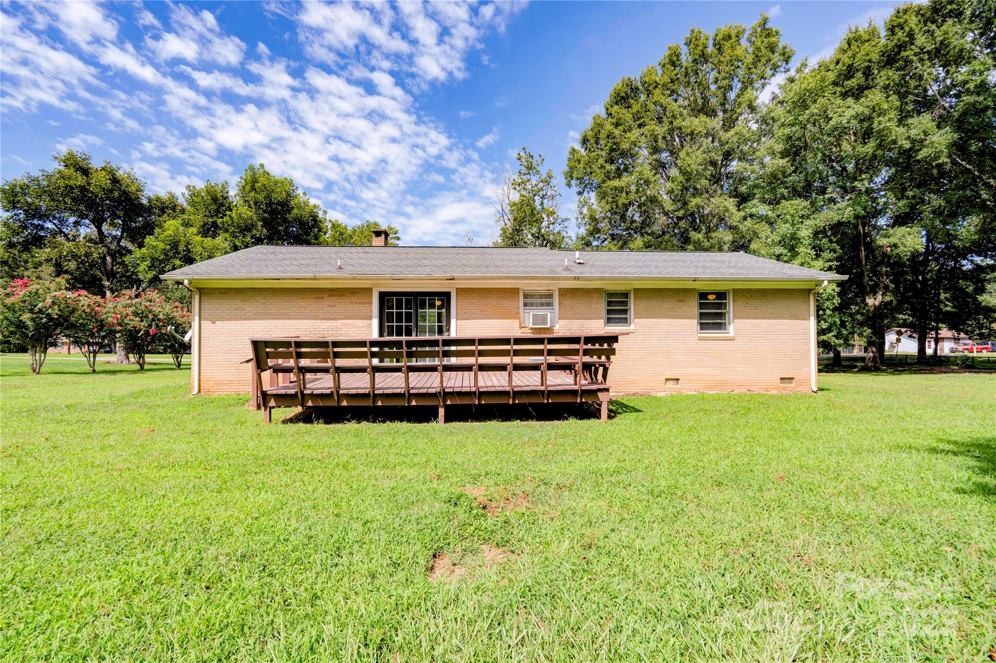 Whispering Pines - Residential