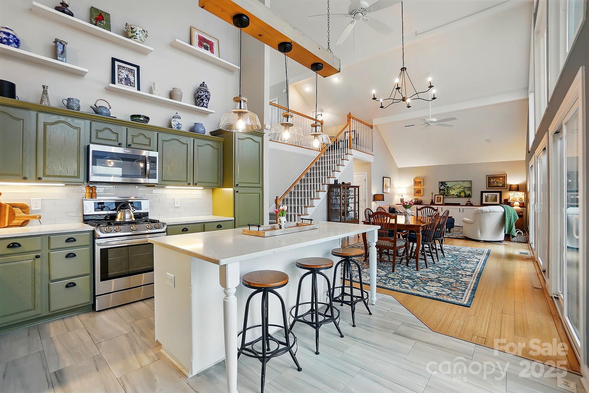 Tega Cay - Residential