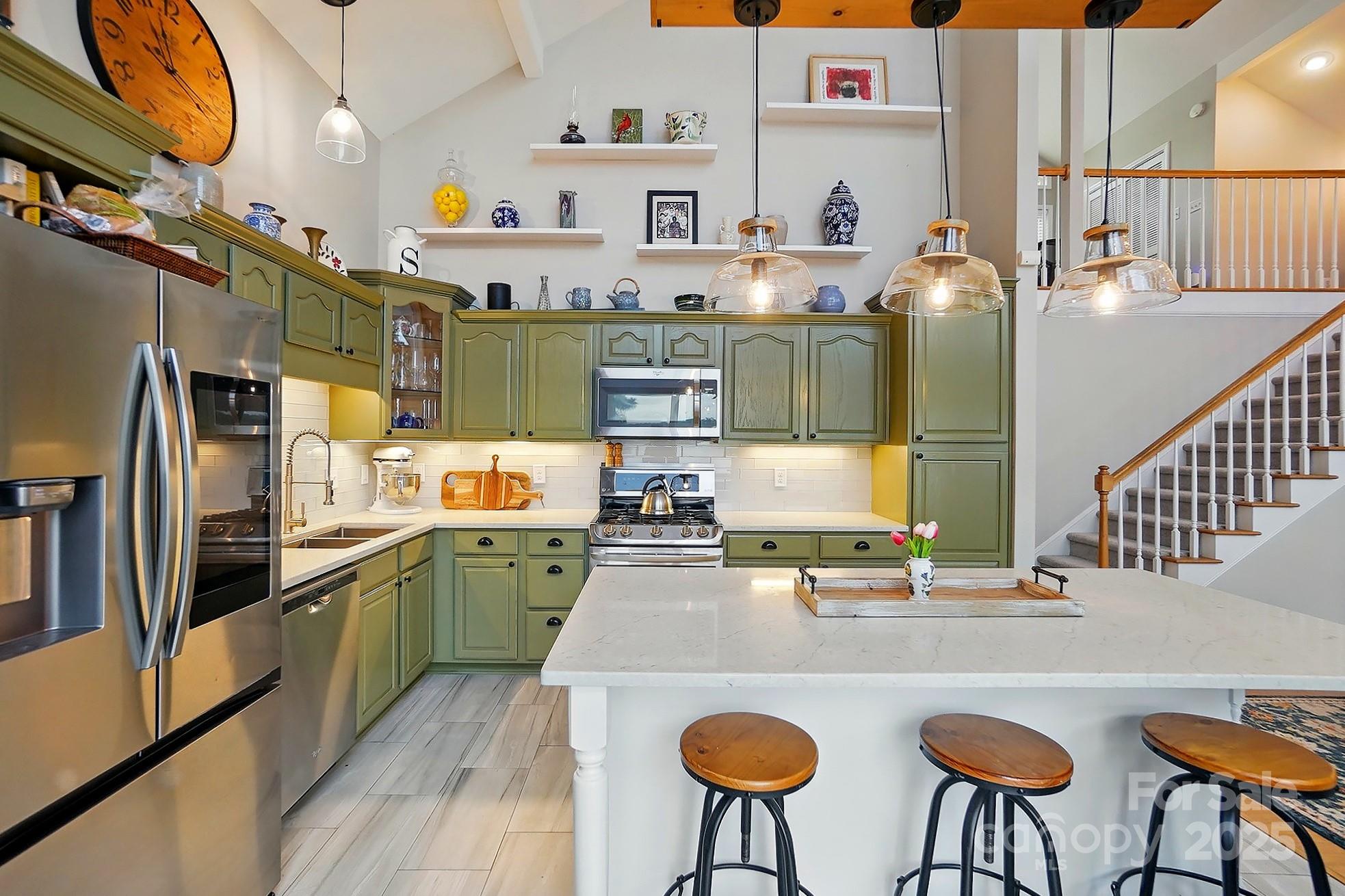 Tega Cay - Residential