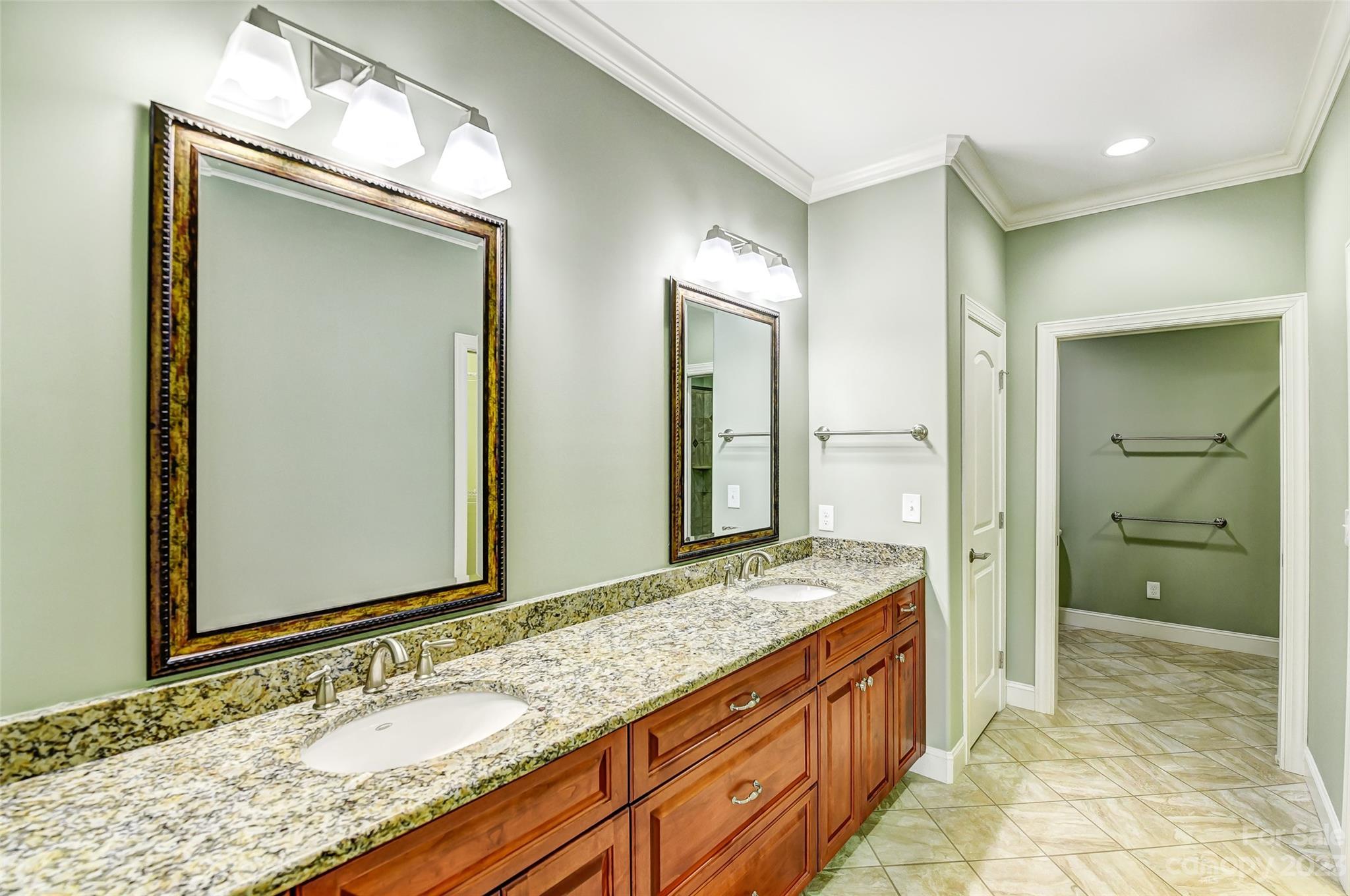 3 Cherry Way - Residential