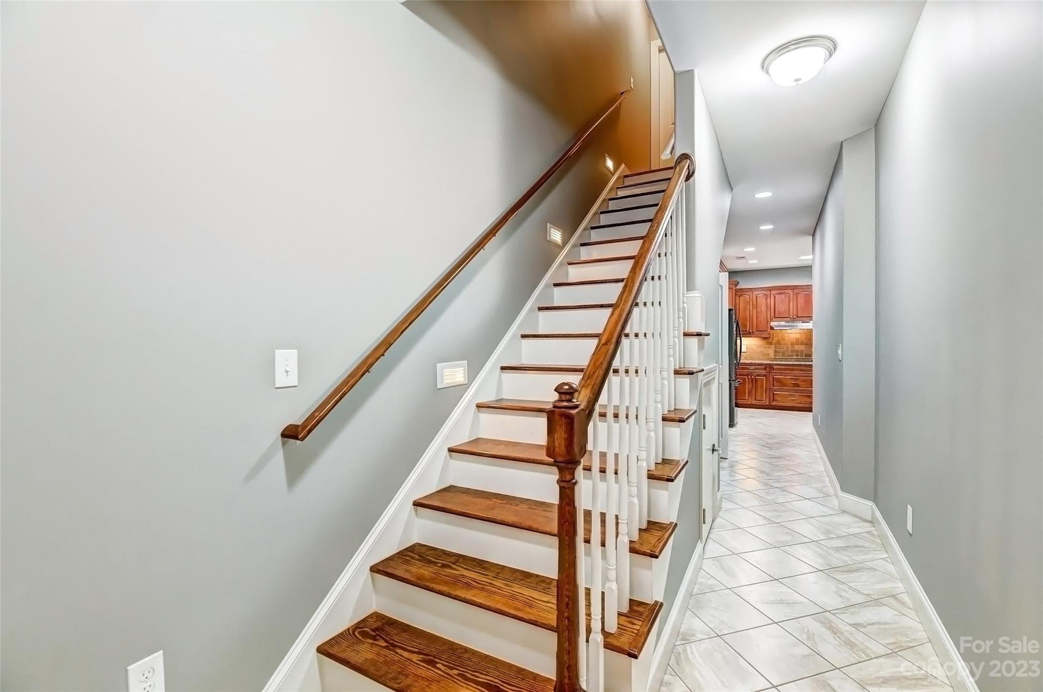 3 Cherry Way - Residential