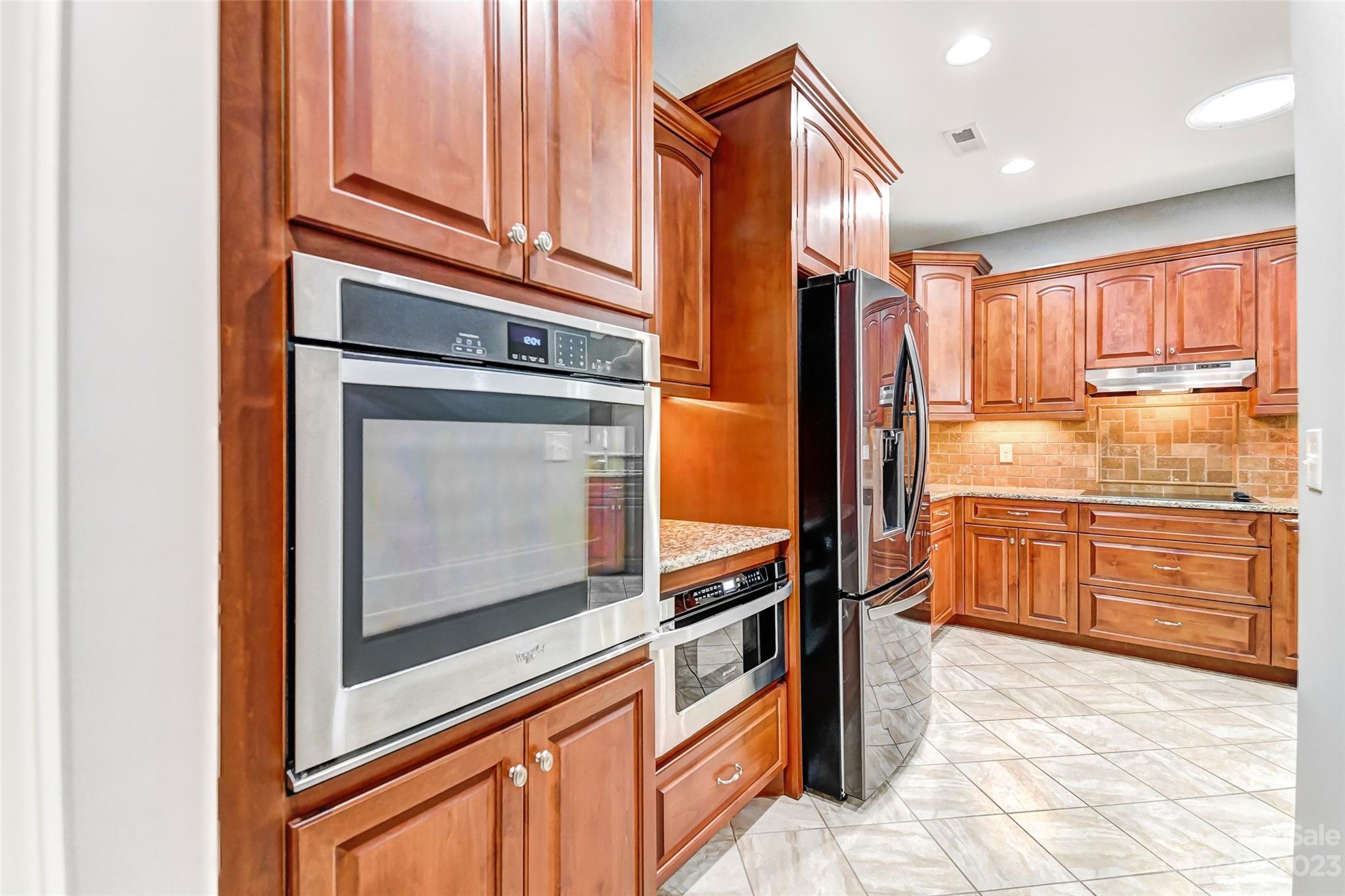 3 Cherry Way - Residential