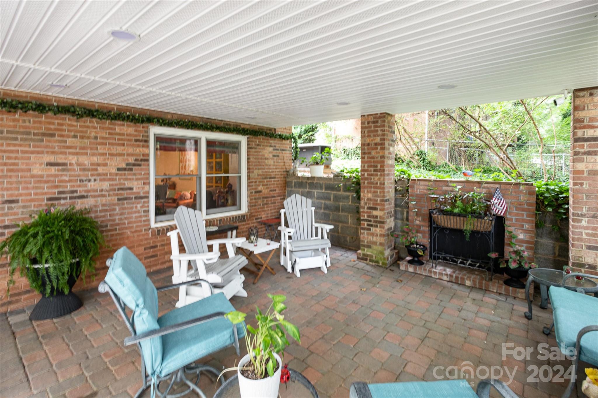 Forest Hills - Residential