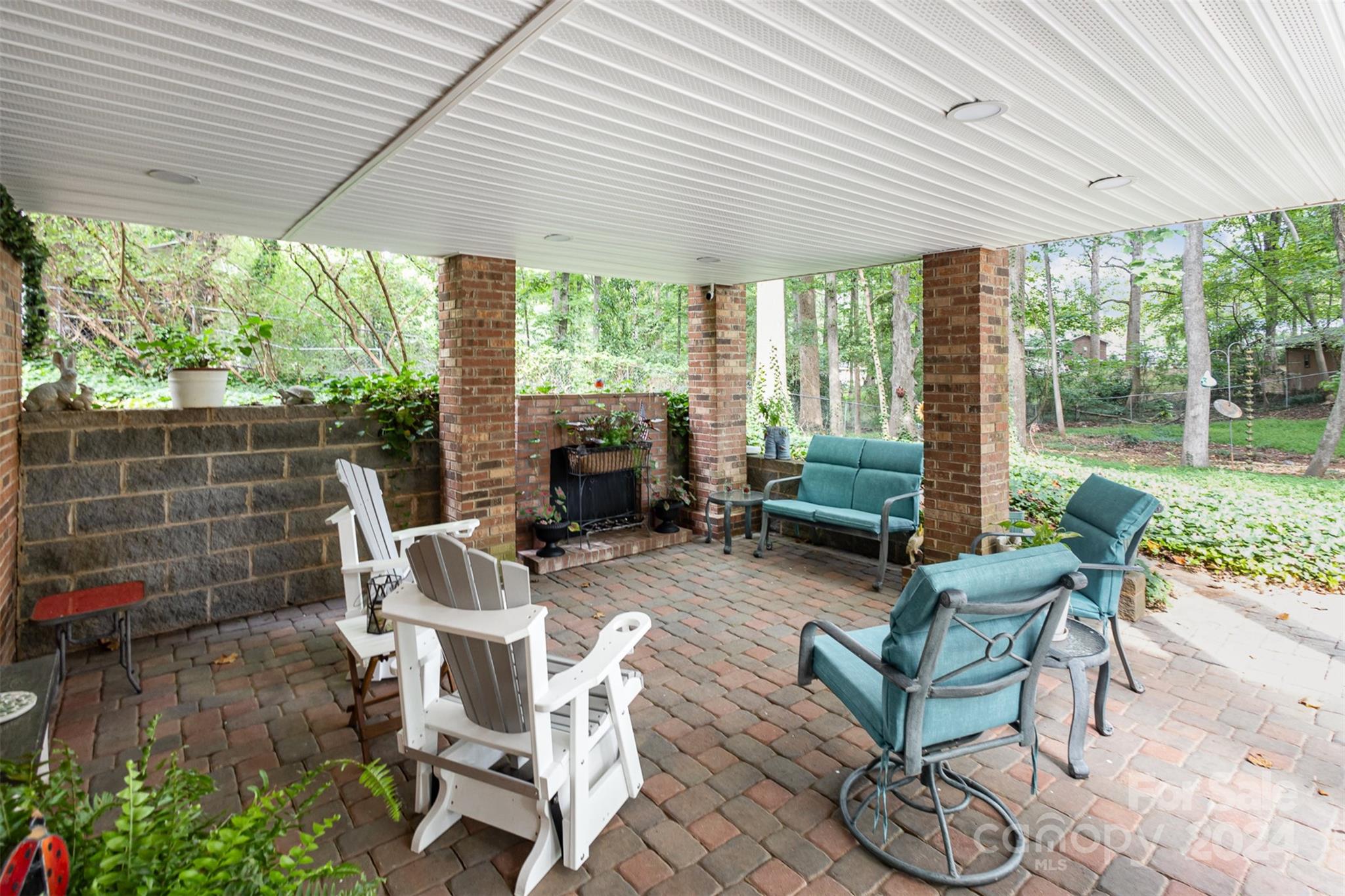 Forest Hills - Residential