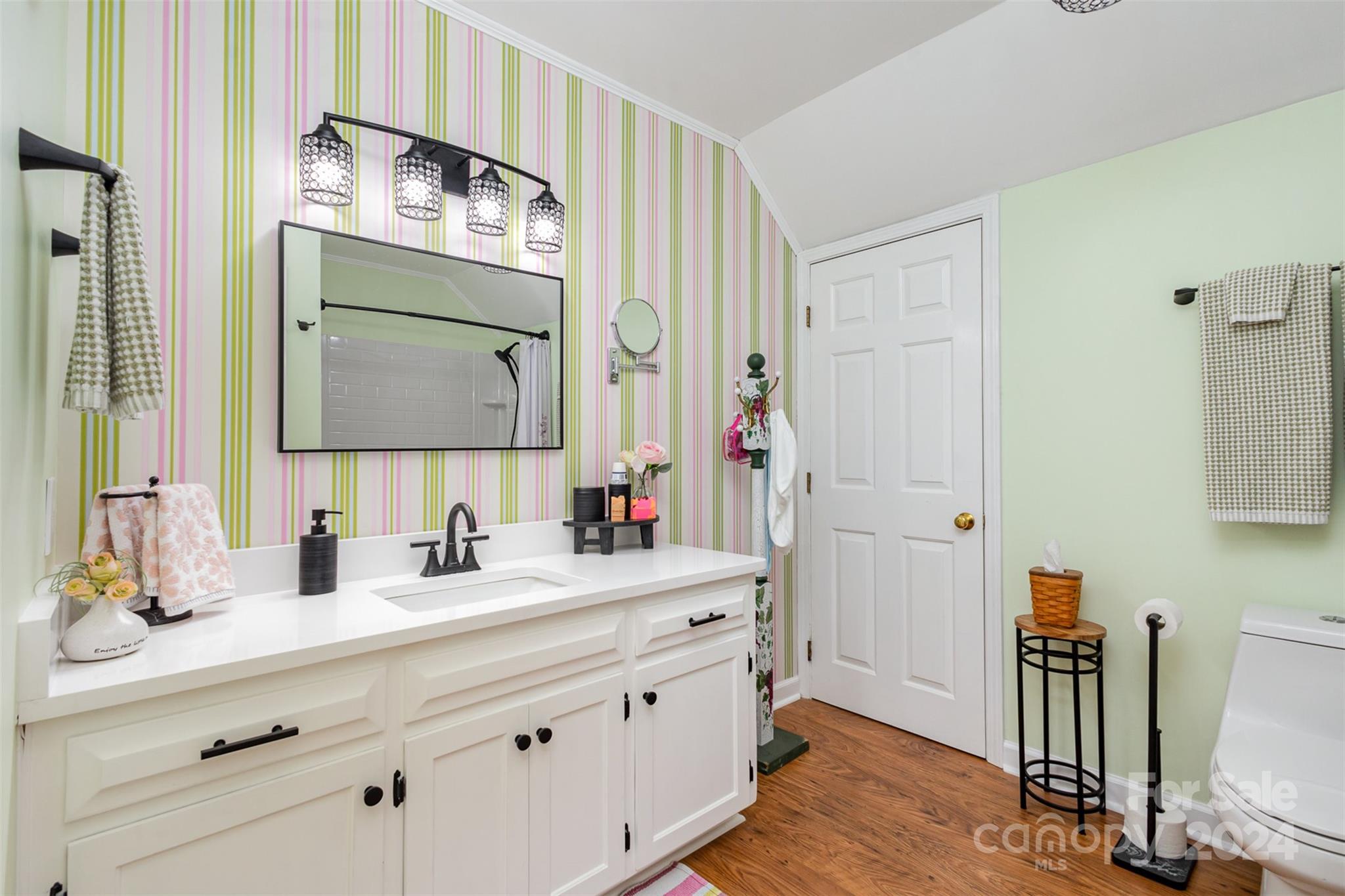 Forest Hills - Residential