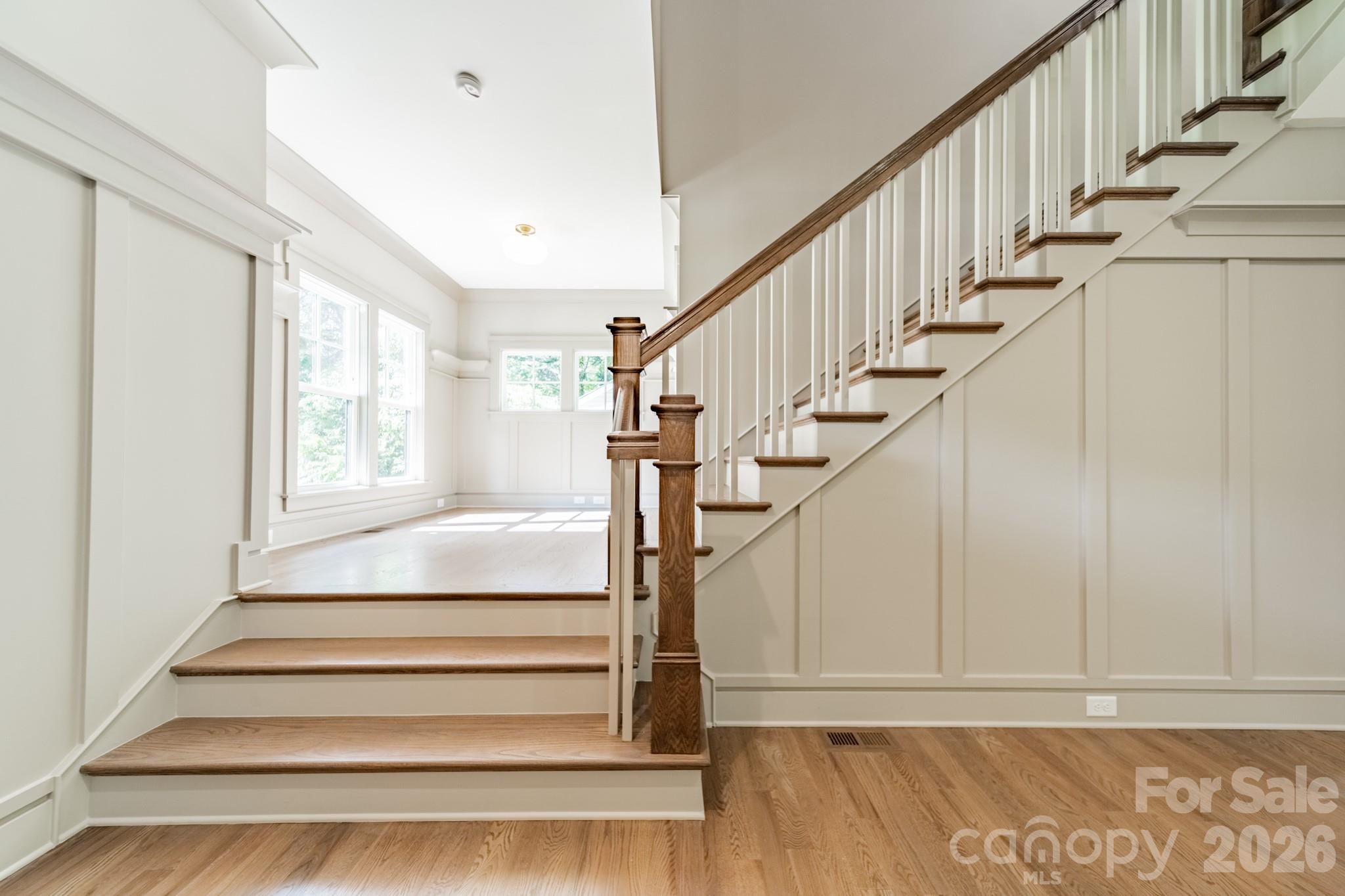 Villa Heights - Residential