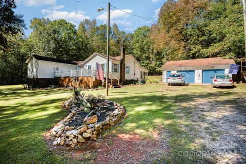 A home in Hickory Grove