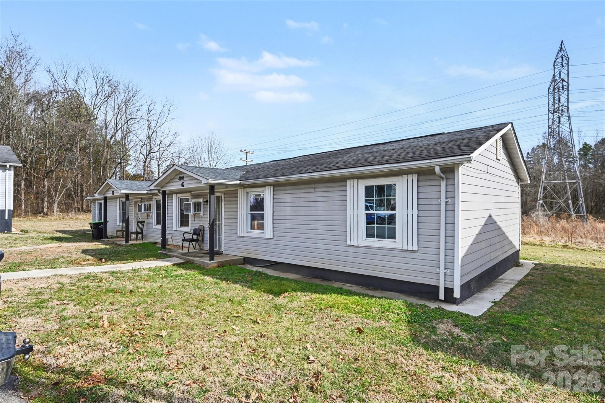 400 N Boundary Street