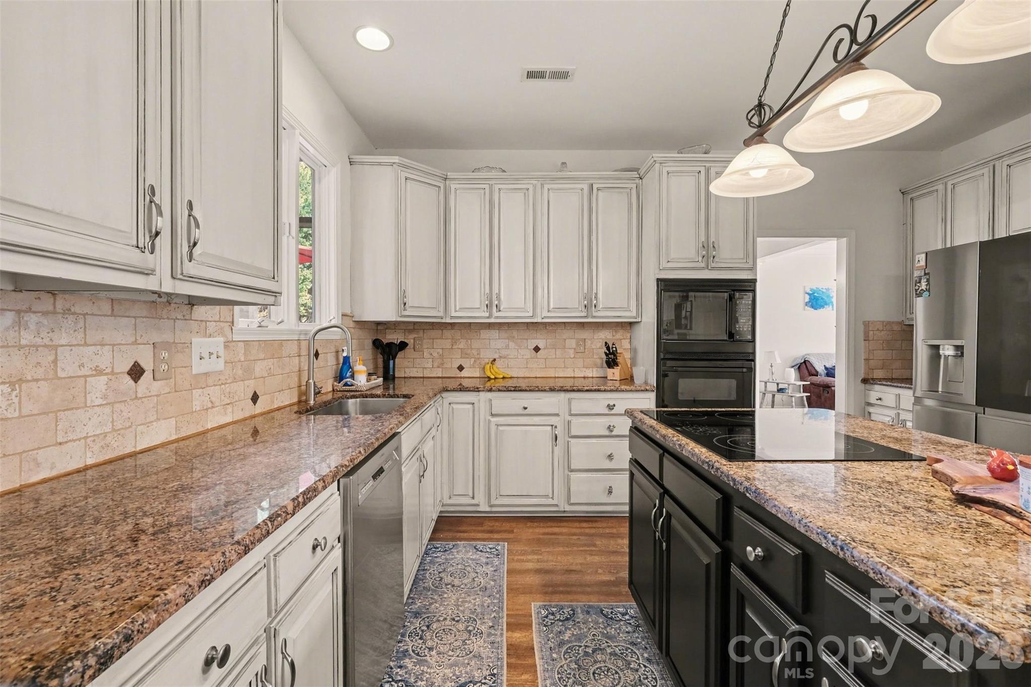 Knightsbridge - Residential