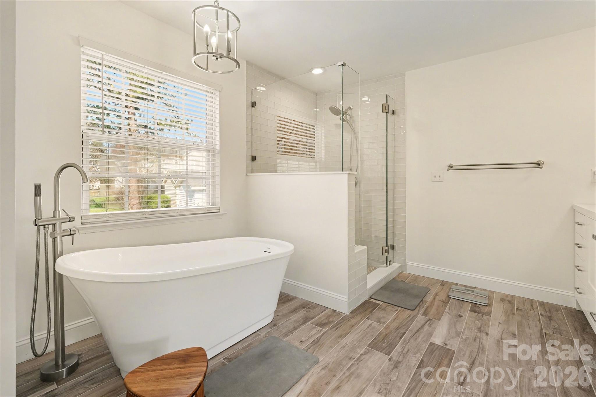 Knightsbridge - Residential