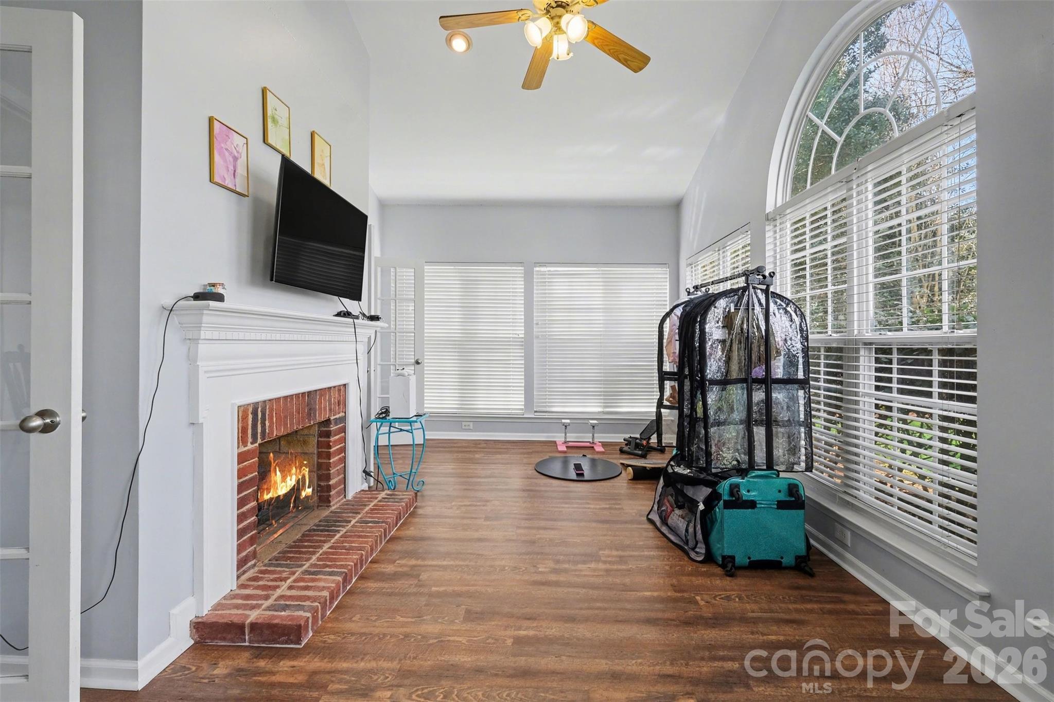 Knightsbridge - Residential