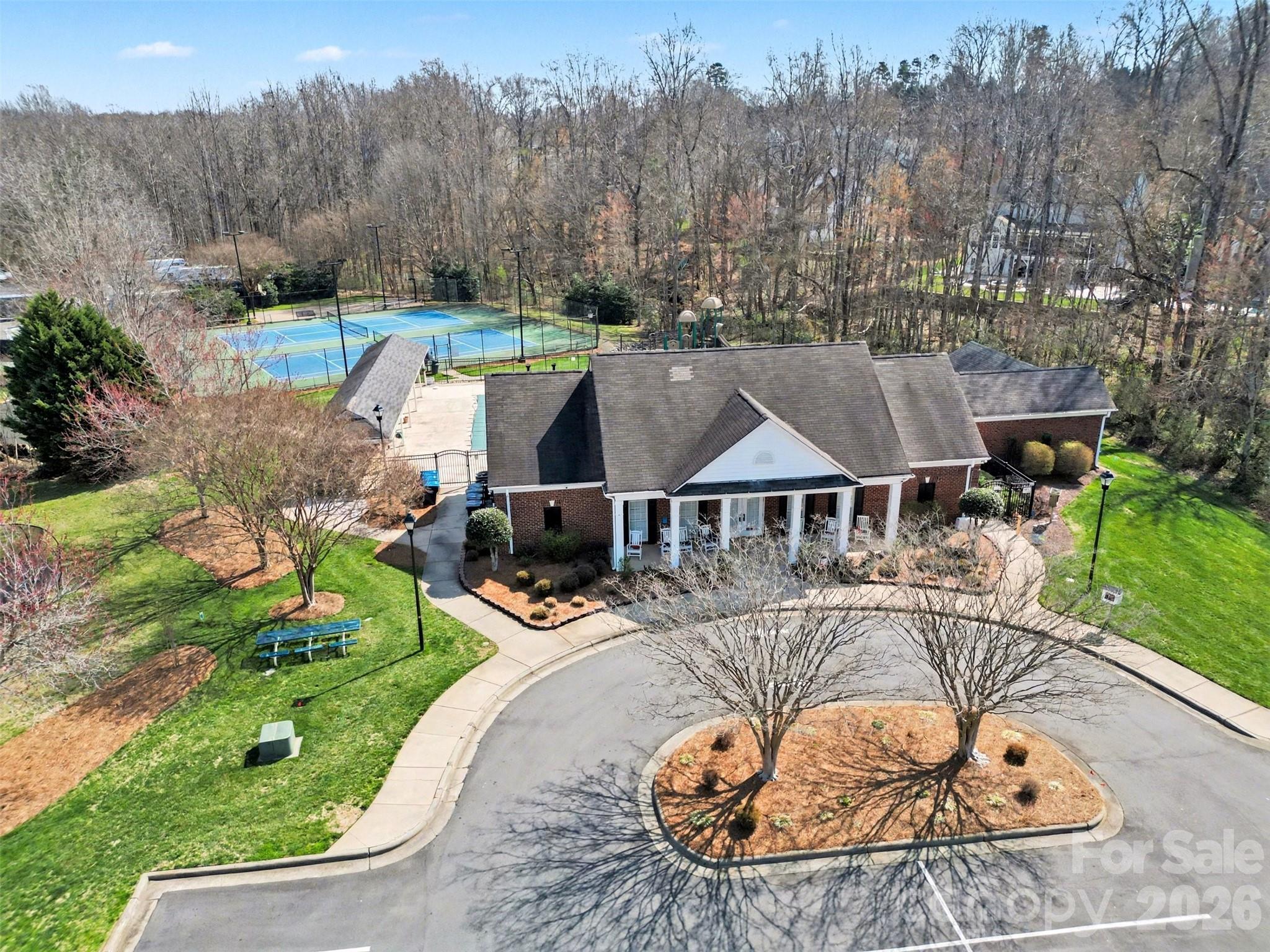 Knightsbridge - Residential