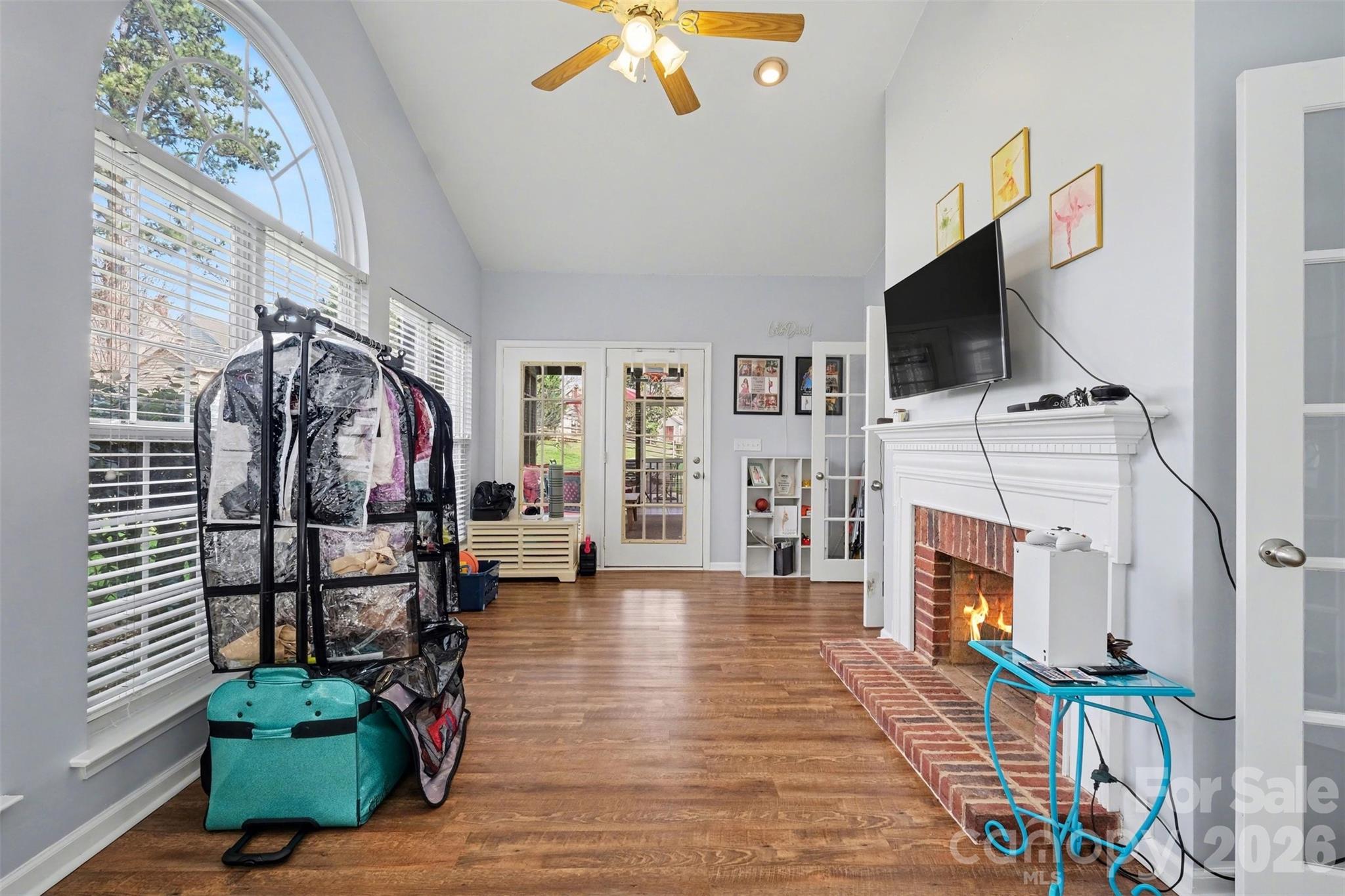 Knightsbridge - Residential