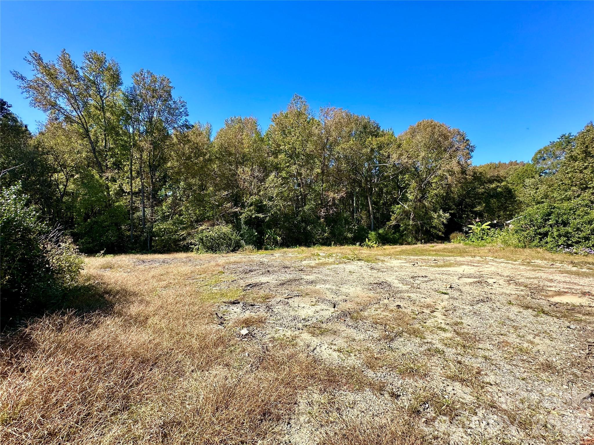 306 West Avenue Lot B & C