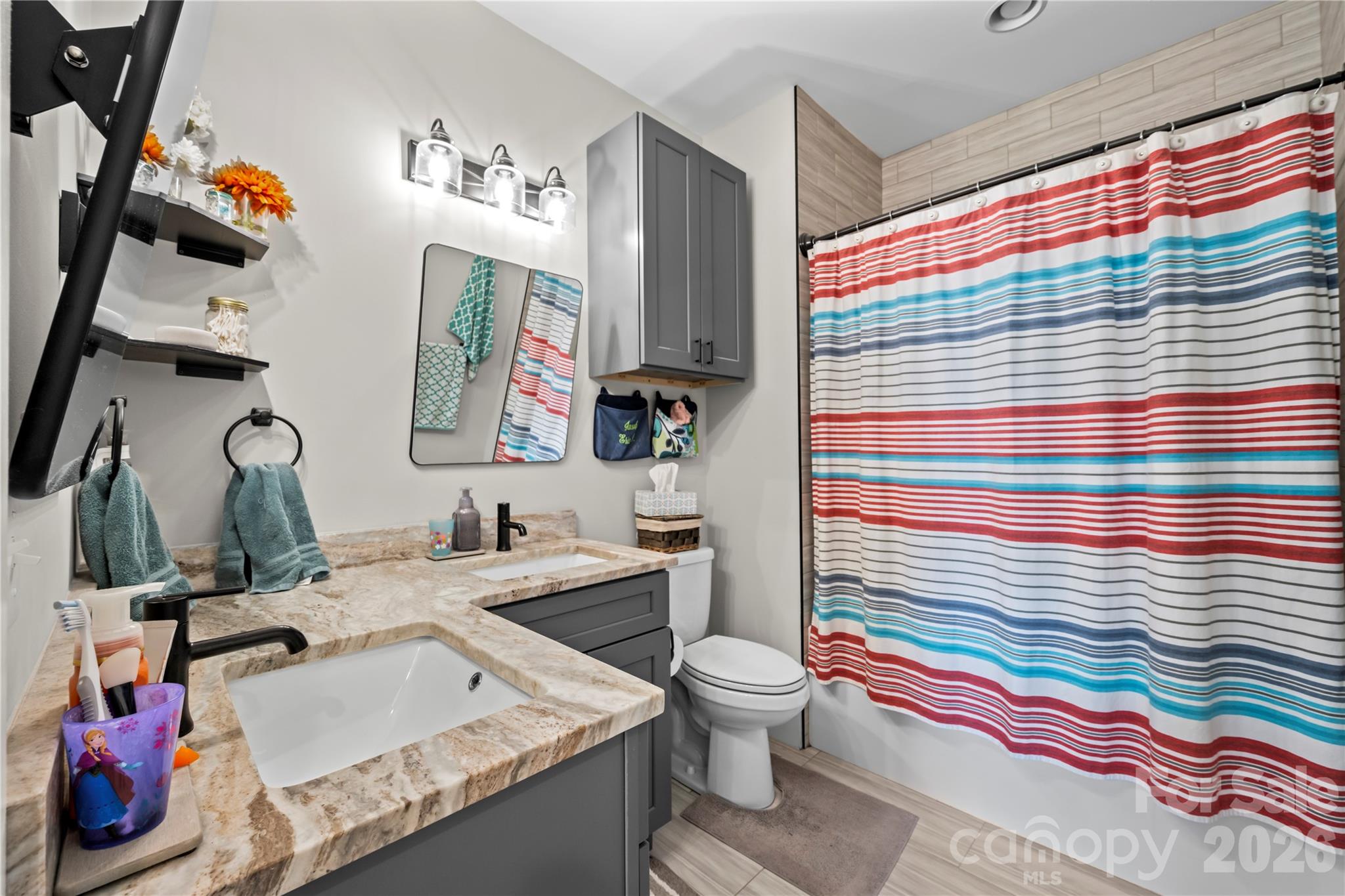 The Cottages at Wintercress - Residential