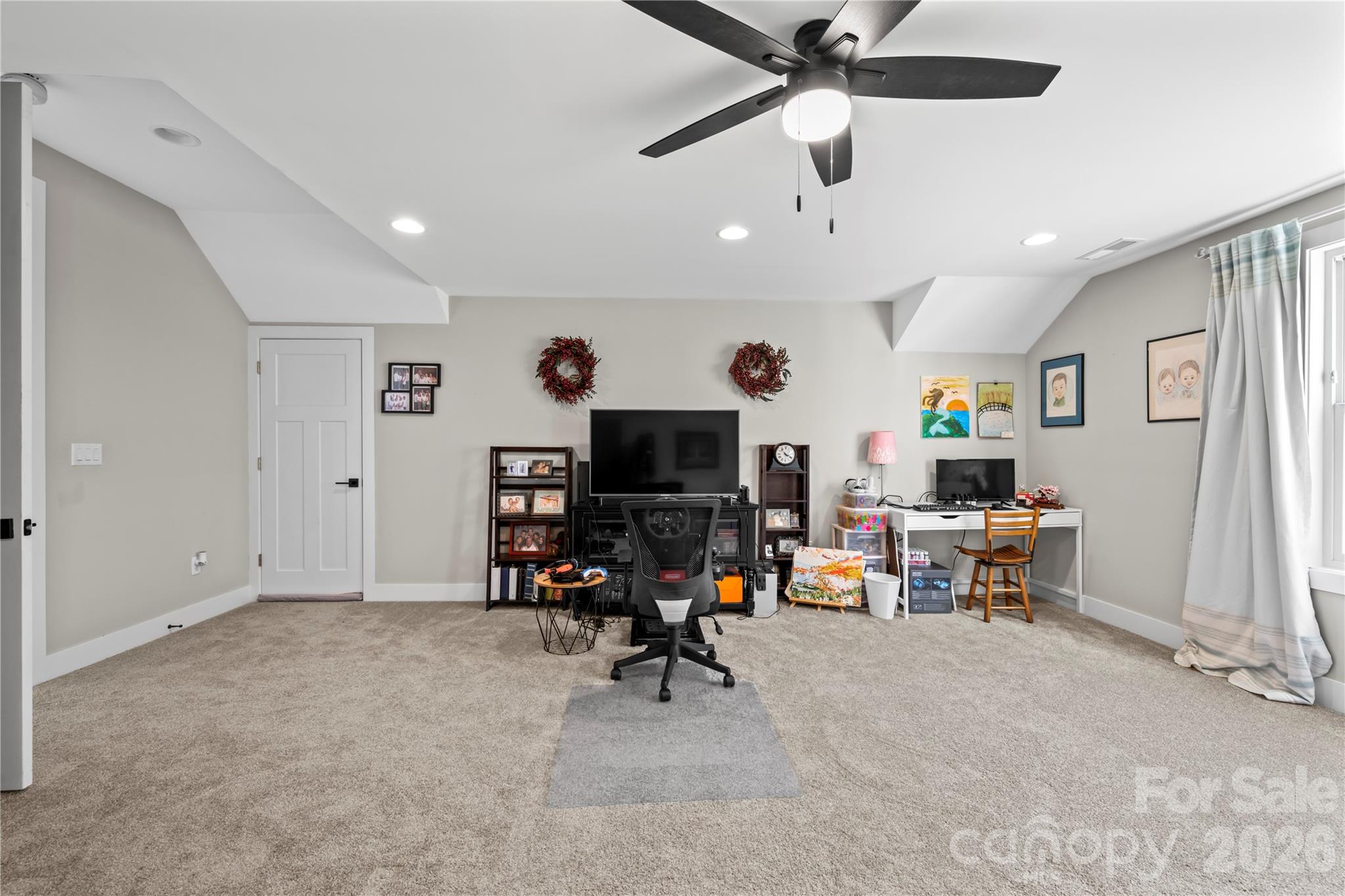 The Cottages at Wintercress - Residential