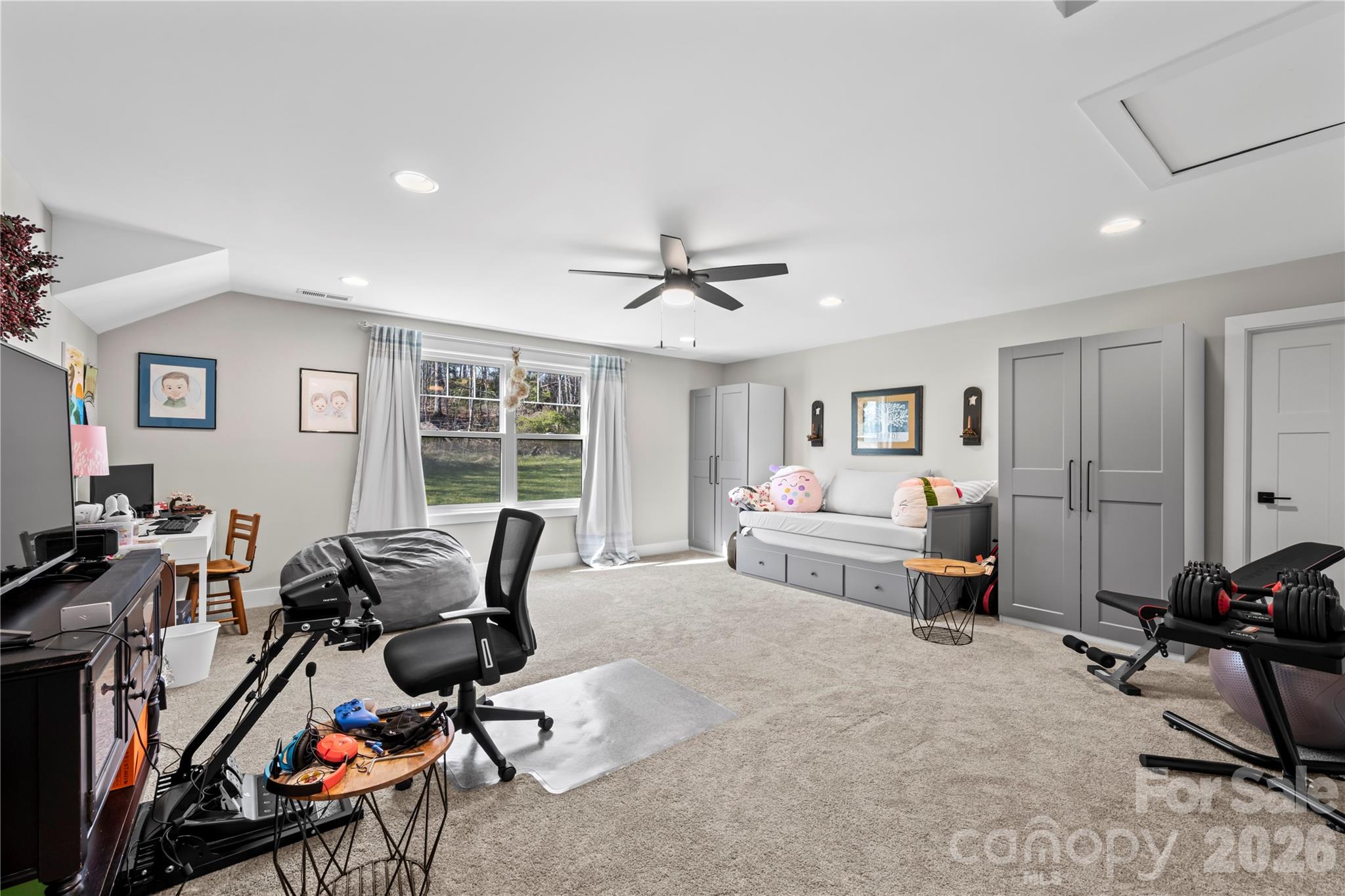 The Cottages at Wintercress - Residential