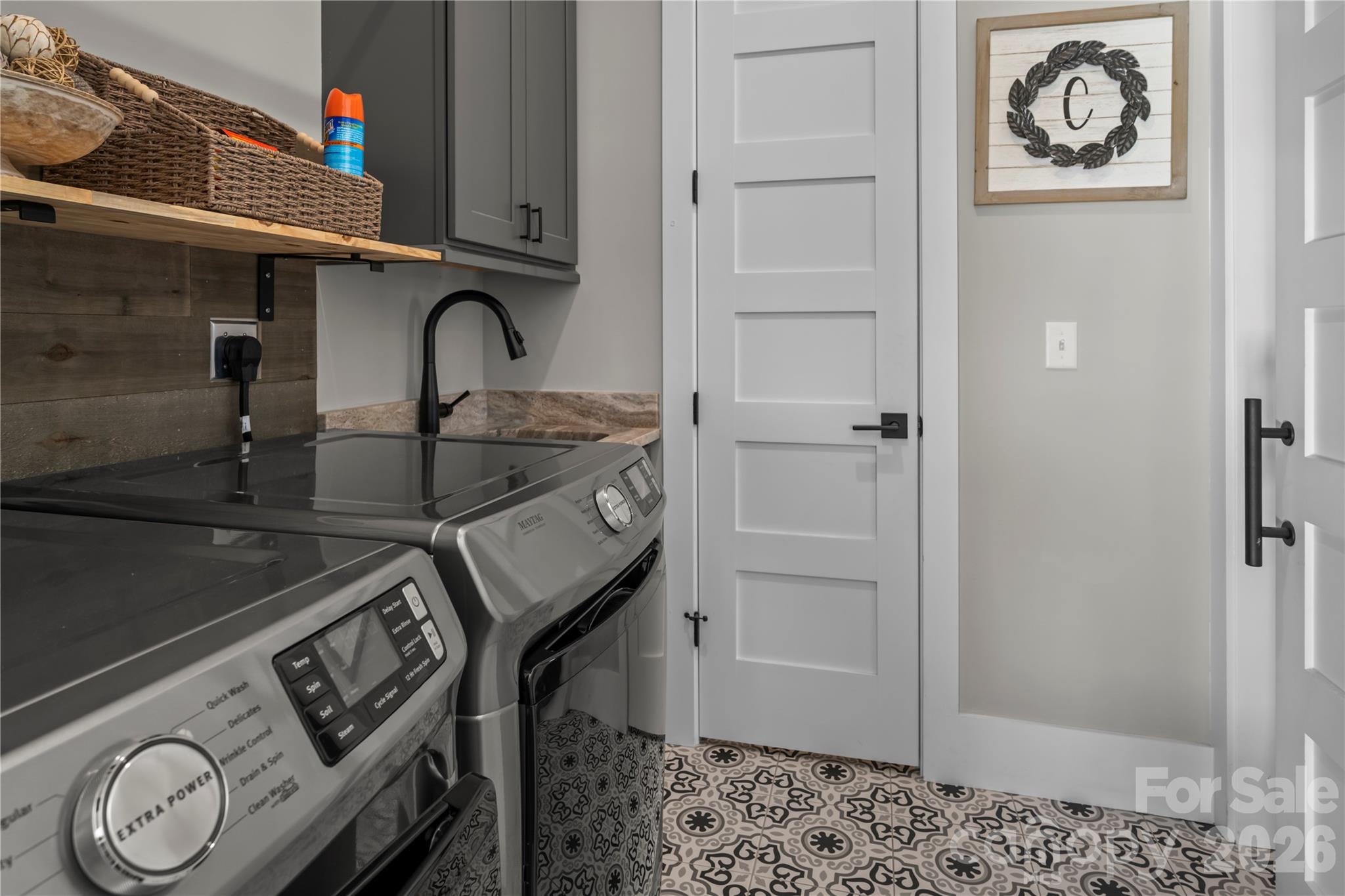 The Cottages at Wintercress - Residential