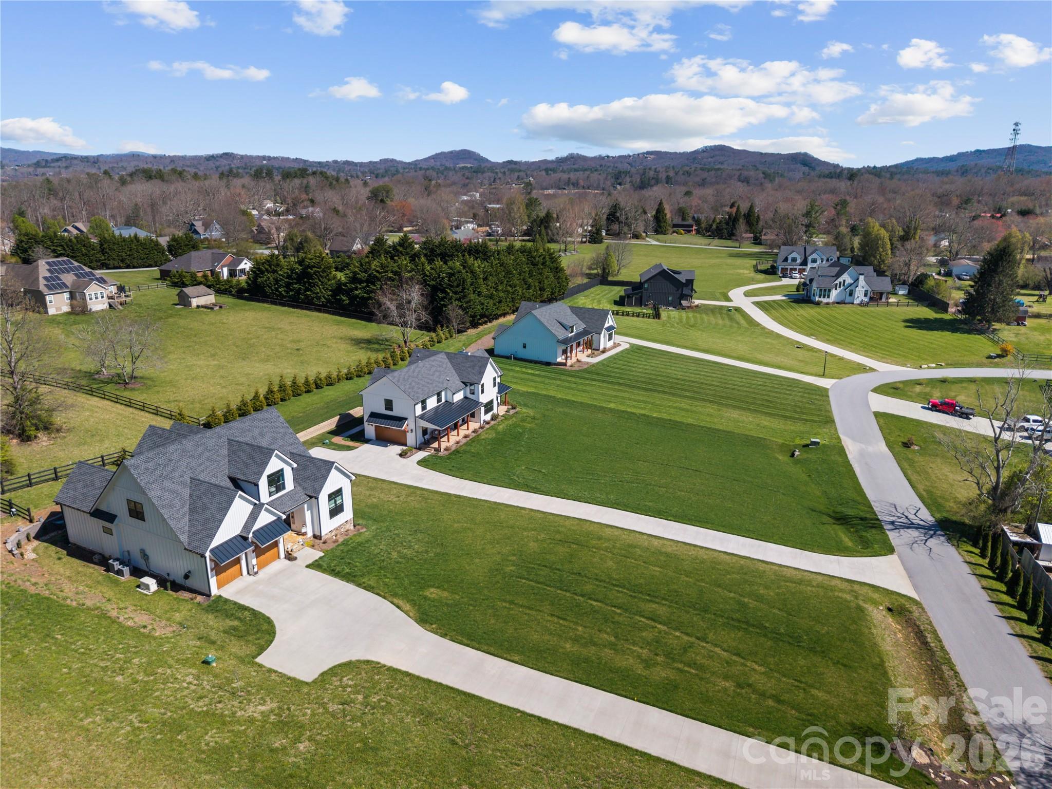 The Cottages at Wintercress - Residential